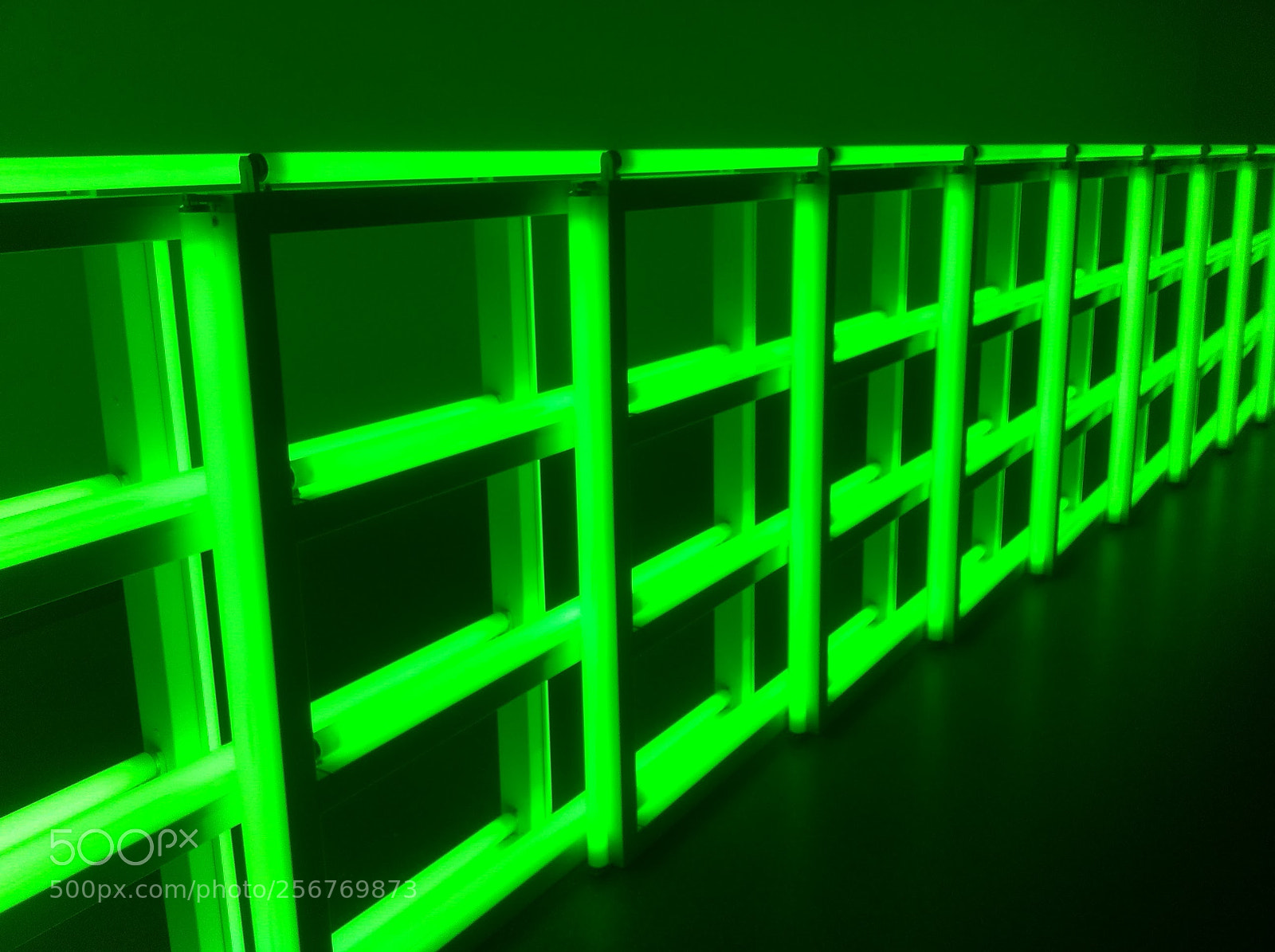 Apple iPhone 4 sample photo. Neon green photography