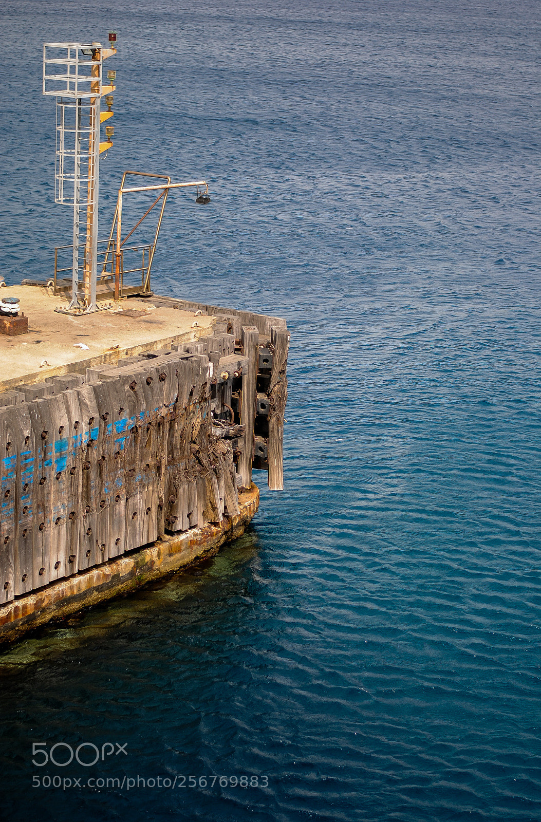 Nikon D3000 sample photo. Old mooring photography