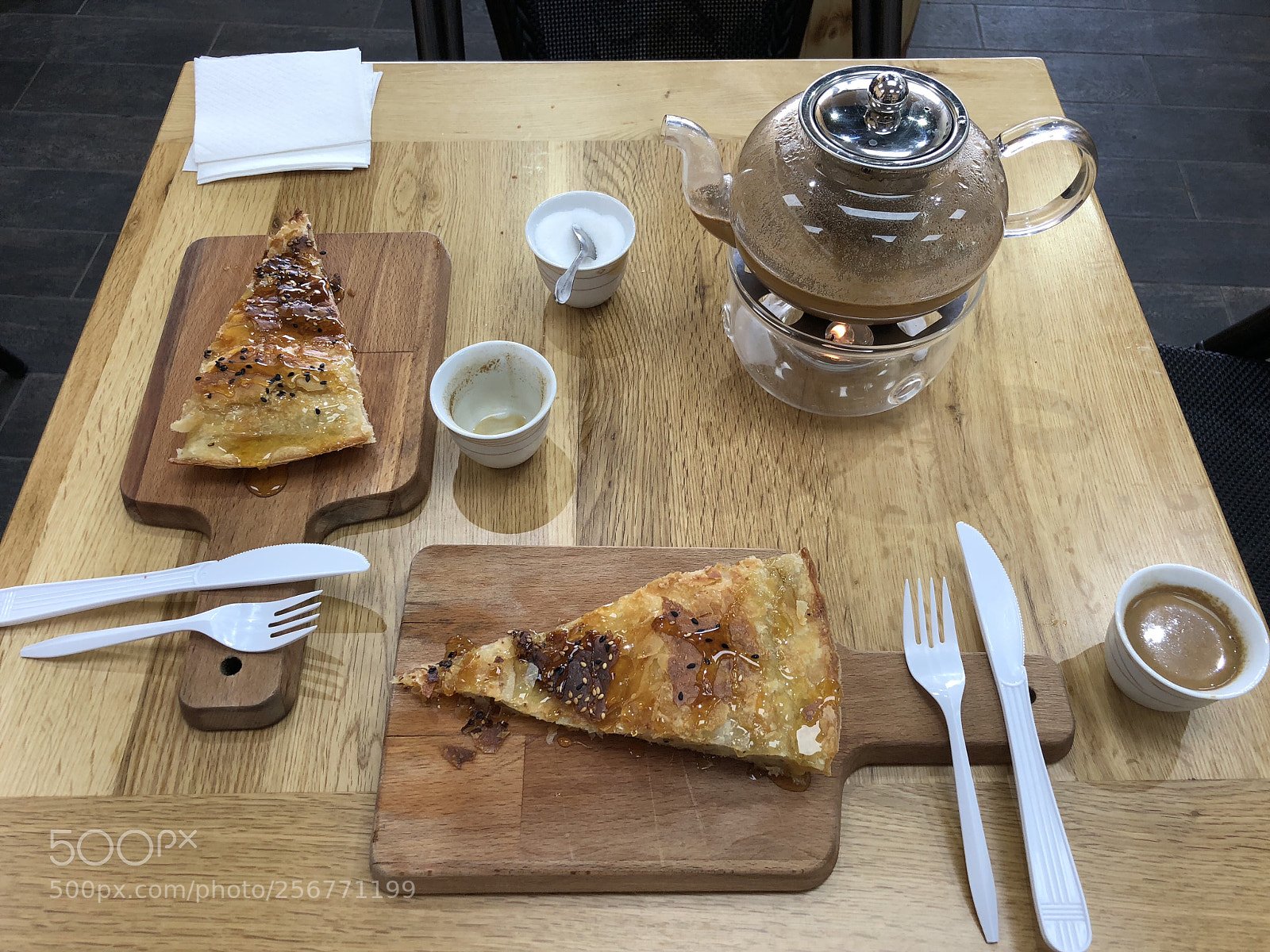 Apple iPhone X sample photo. Sabaya with coffee photography