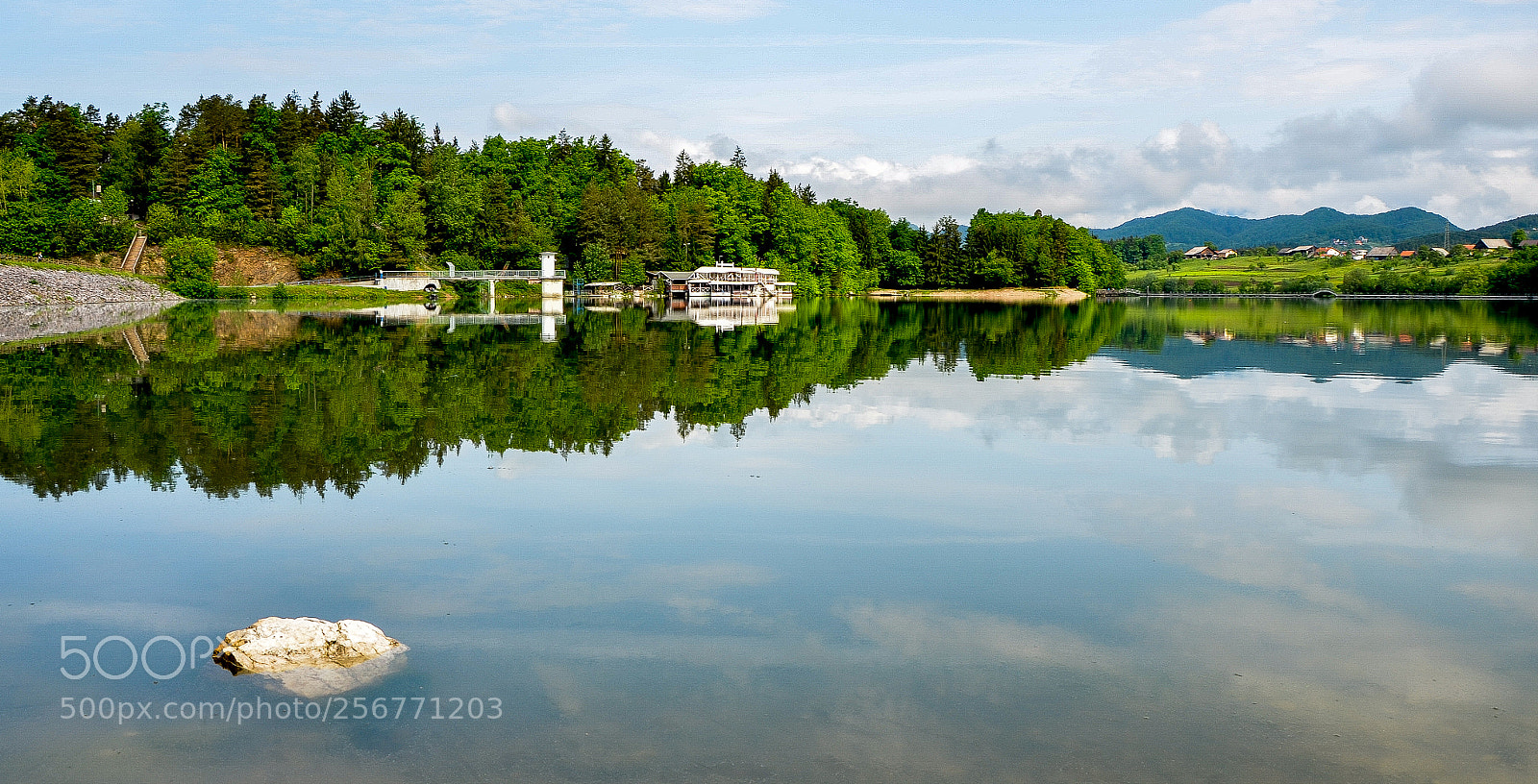 Nikon D5100 sample photo. Peaceful morning photography