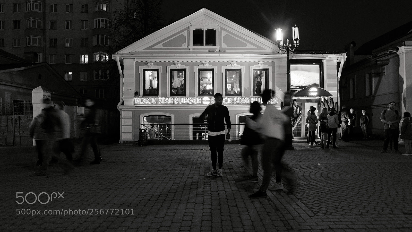 Fujifilm X-T10 sample photo. Night photography