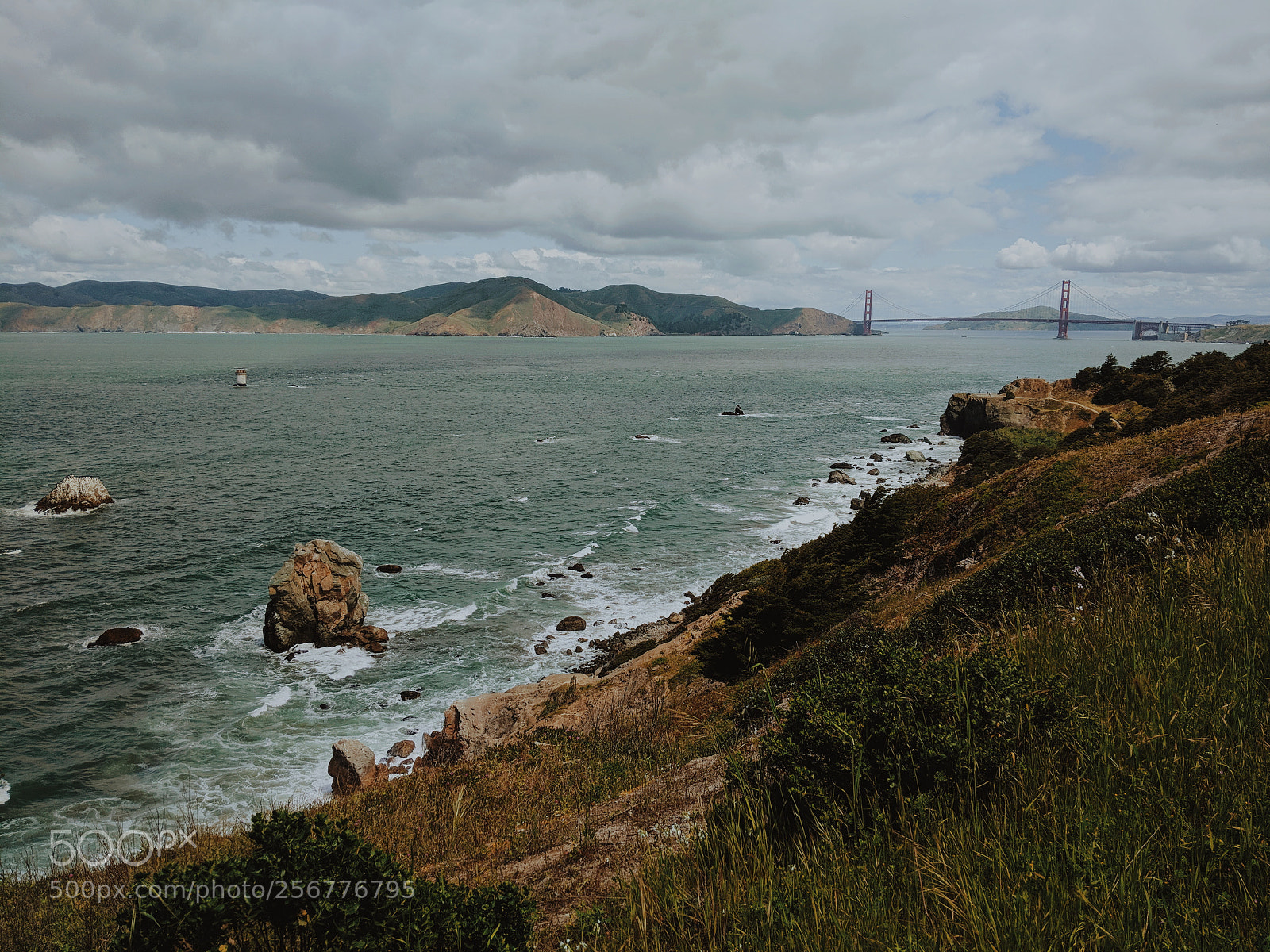 Google Pixel 2 sample photo. Golden gate bridge photography