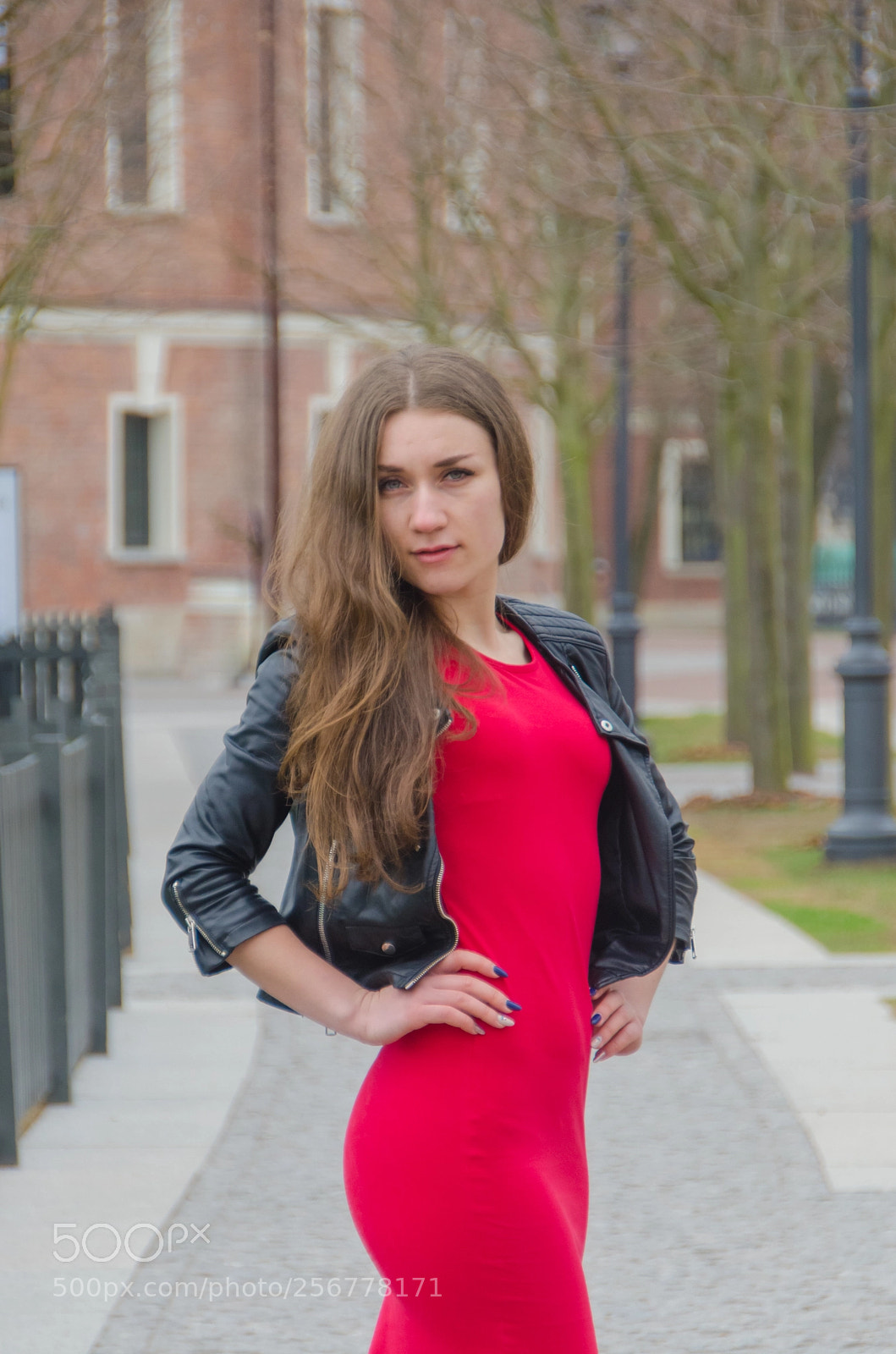 Nikon D7000 sample photo. The girl in the photography