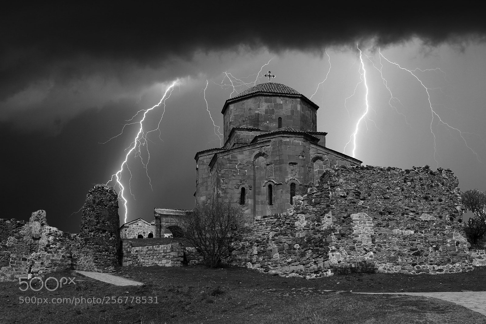 Canon EOS 7D sample photo. The storm over the photography
