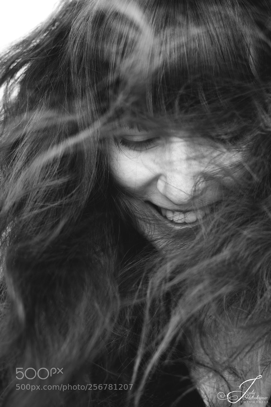 Canon EOS 70D sample photo. Windy smile photography