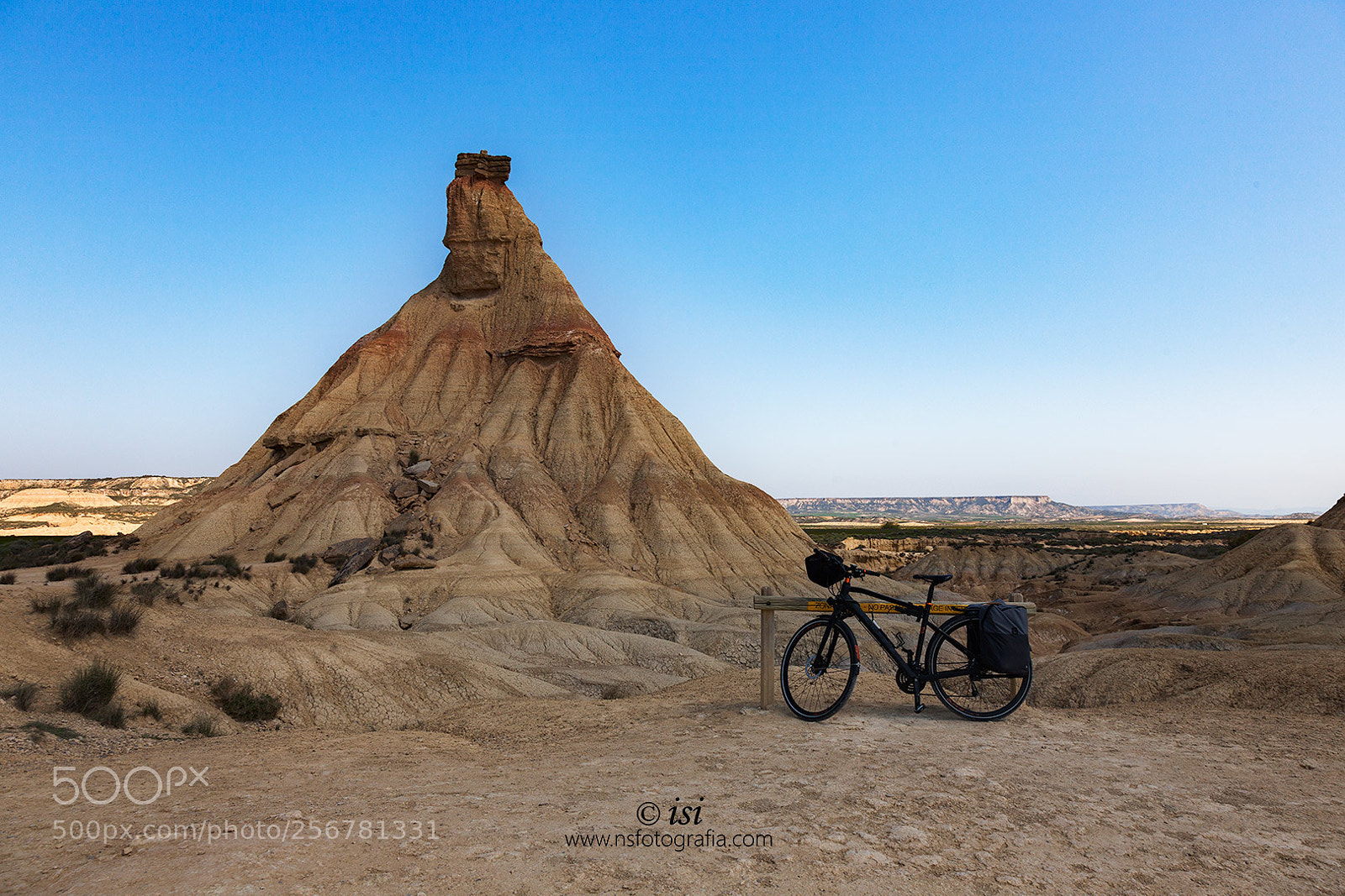 Canon EOS 5D Mark II sample photo. Cabezo de castildetierra bardenas photography