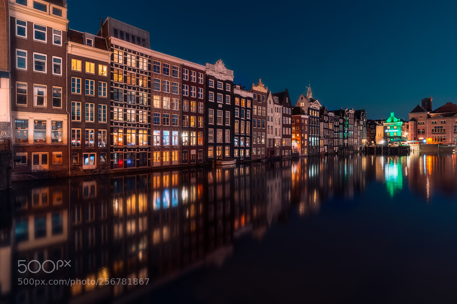 Sony a7R II sample photo. Damrak, amsterdam photography