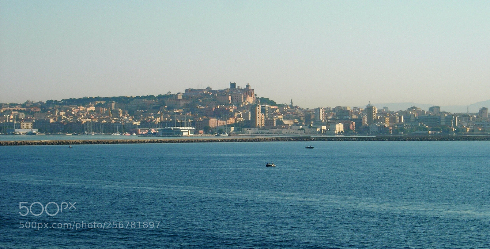 Nikon E5900 sample photo. Arrivo a cagliari photography