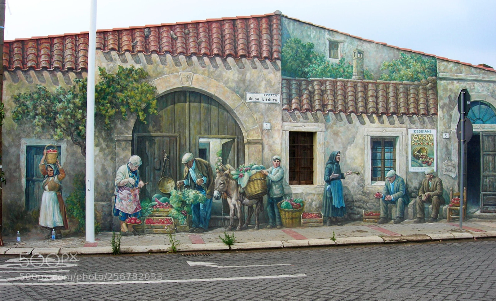 Nikon E5900 sample photo. Murales all'entrata di zeddiani photography