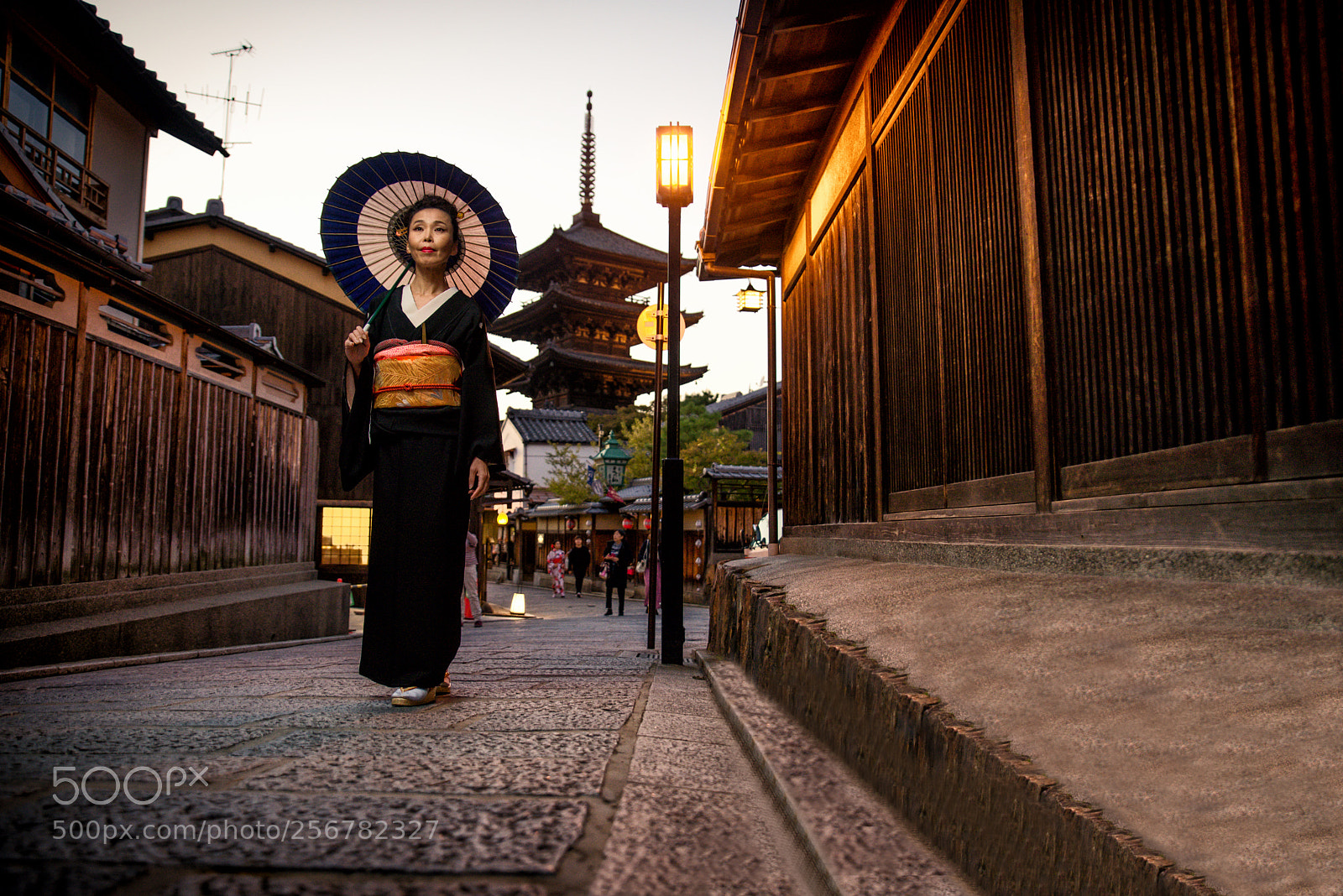 Nikon D610 sample photo. Asian woman with kimono photography