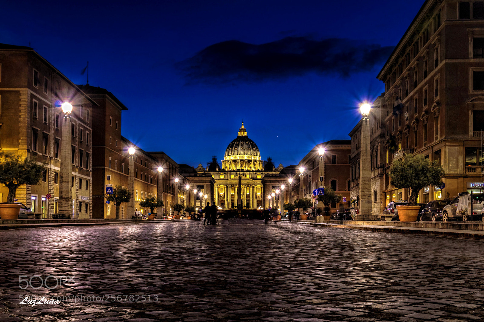 Canon EOS 750D (EOS Rebel T6i / EOS Kiss X8i) sample photo. Vatican city photography