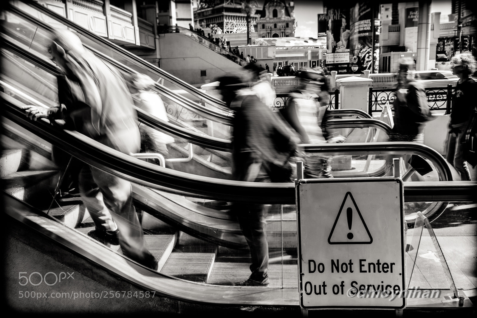 Fujifilm X100F sample photo. Out of service photography