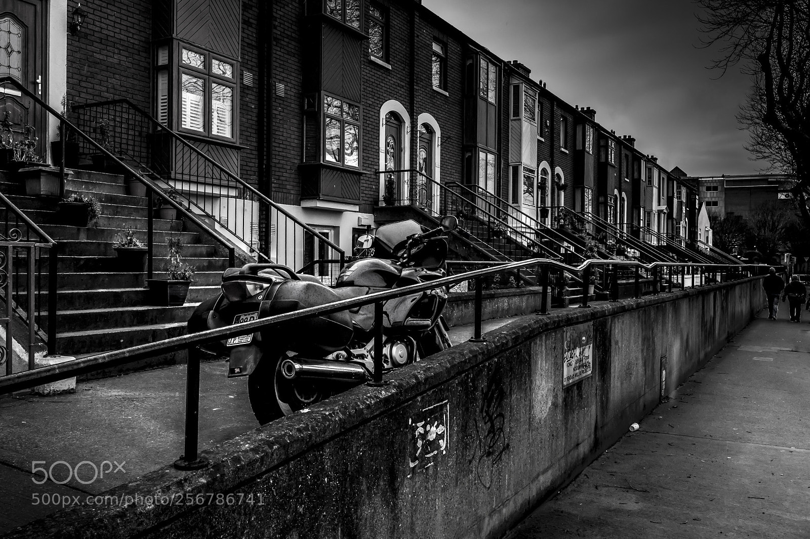 Leica SL (Typ 601) sample photo. Dublin rows photography
