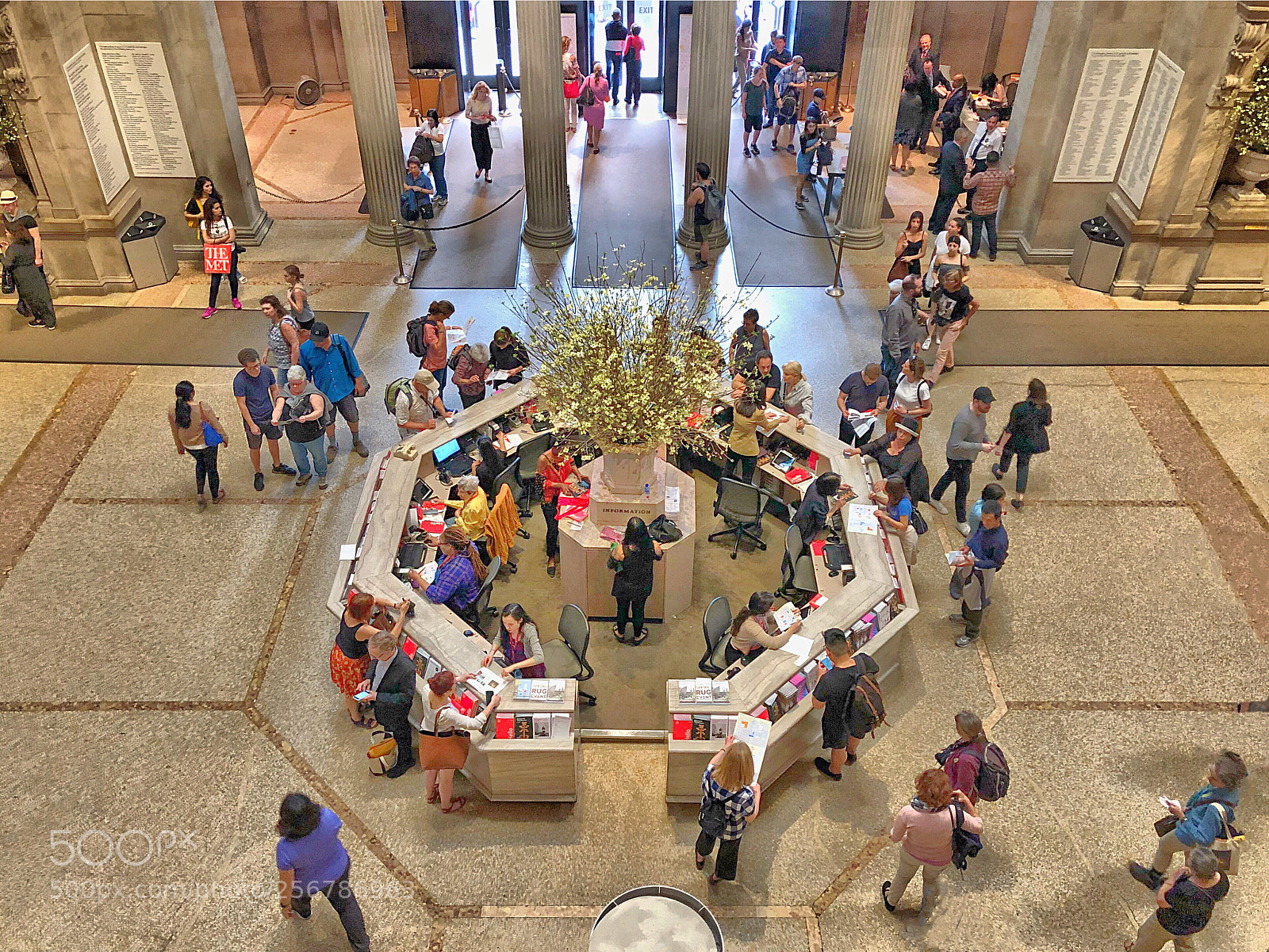 Apple iPhone X sample photo. Metropolitan museum of art photography