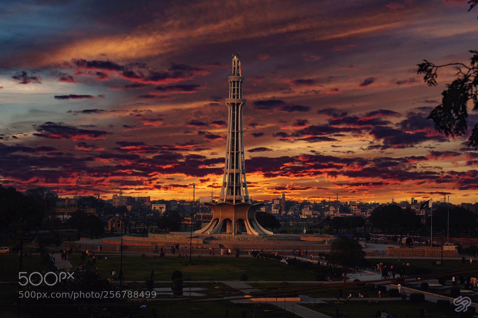 Sony a6000 sample photo. Minar e pakistan, lahore photography