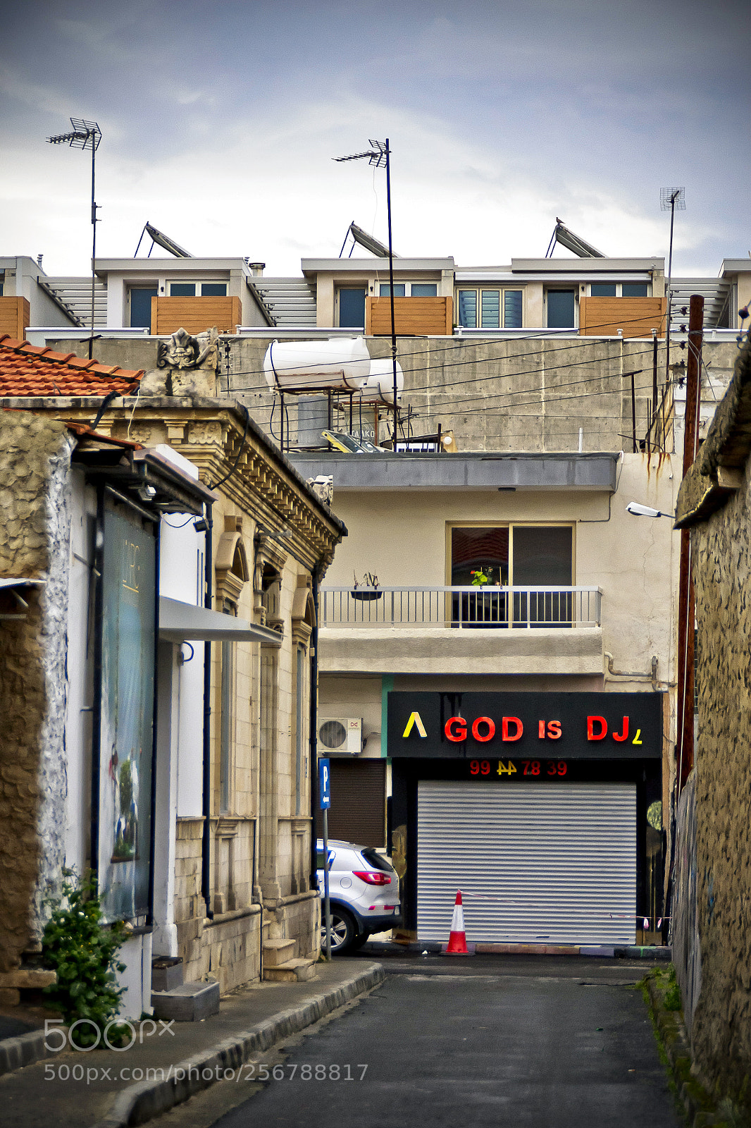Nikon D3100 sample photo. Limassol - old streets photography