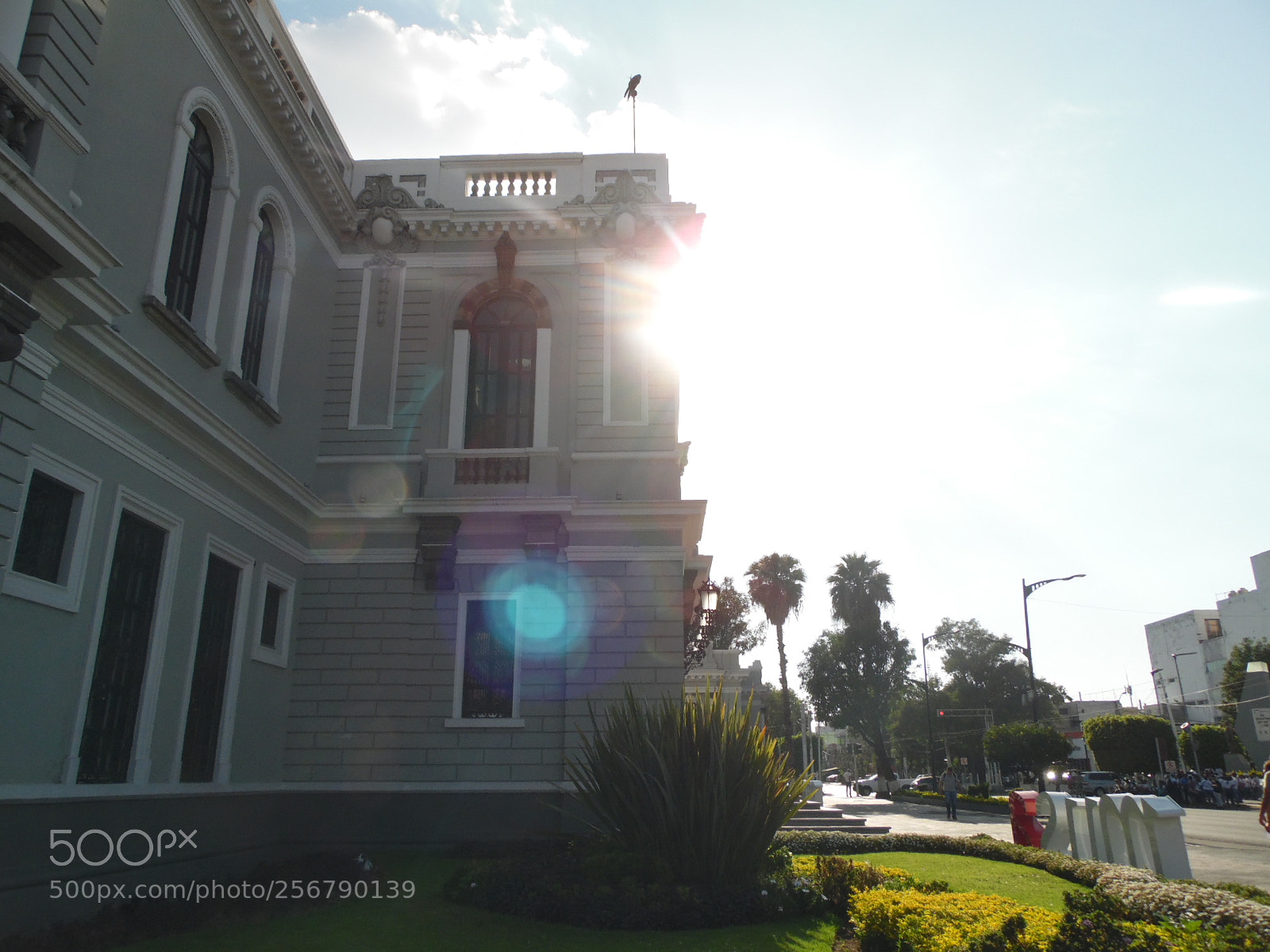 Samsung WB1100F/WB1101F/WB1102F sample photo. Museum photography