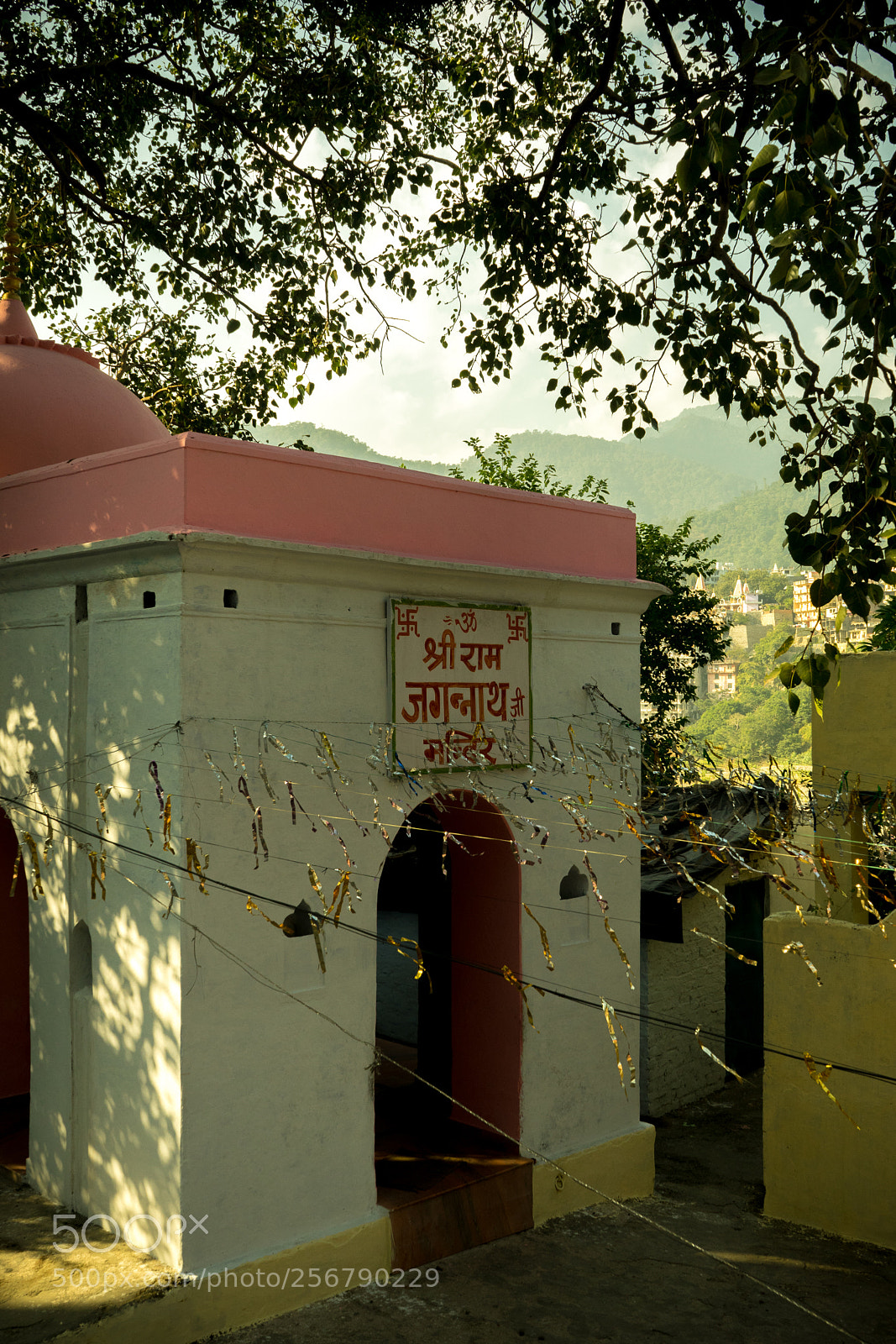 Sony a7 sample photo. Small doorway photography