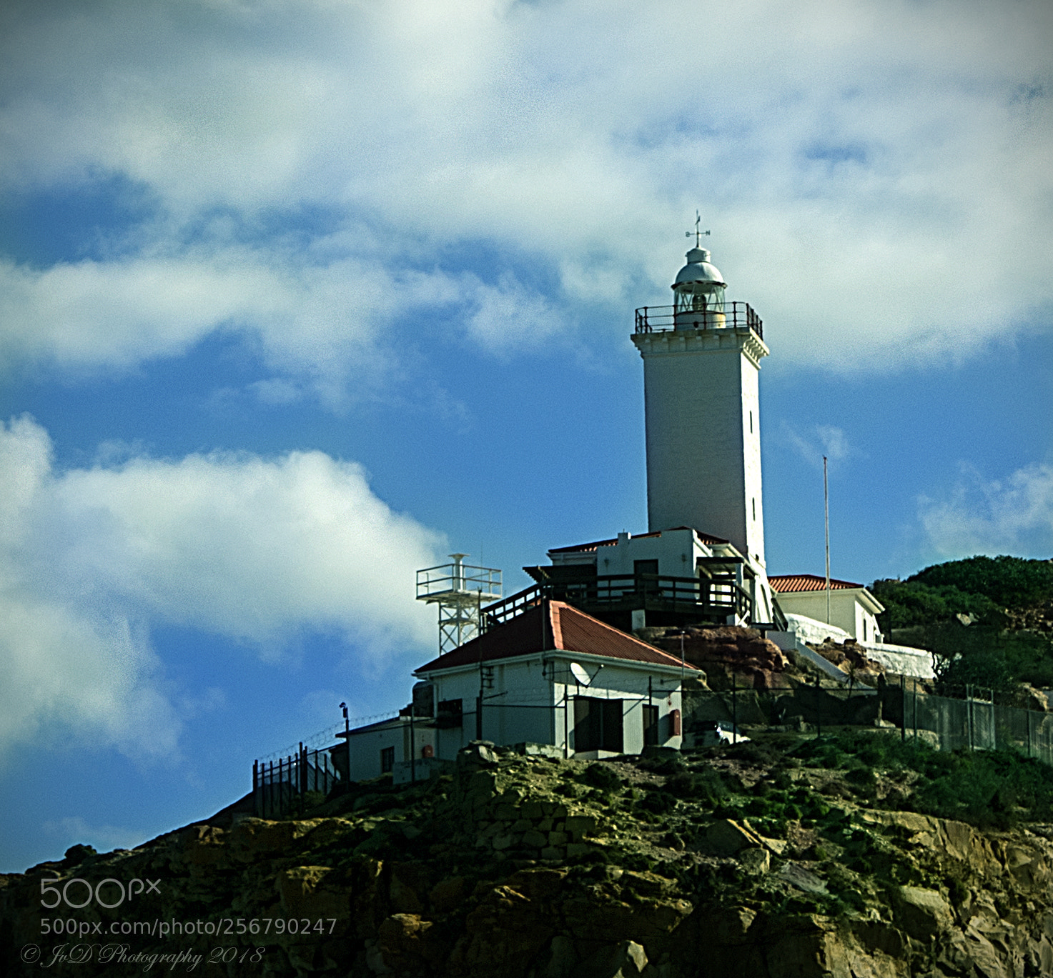 Sony Alpha DSLR-A200 sample photo. Lighthouse photography