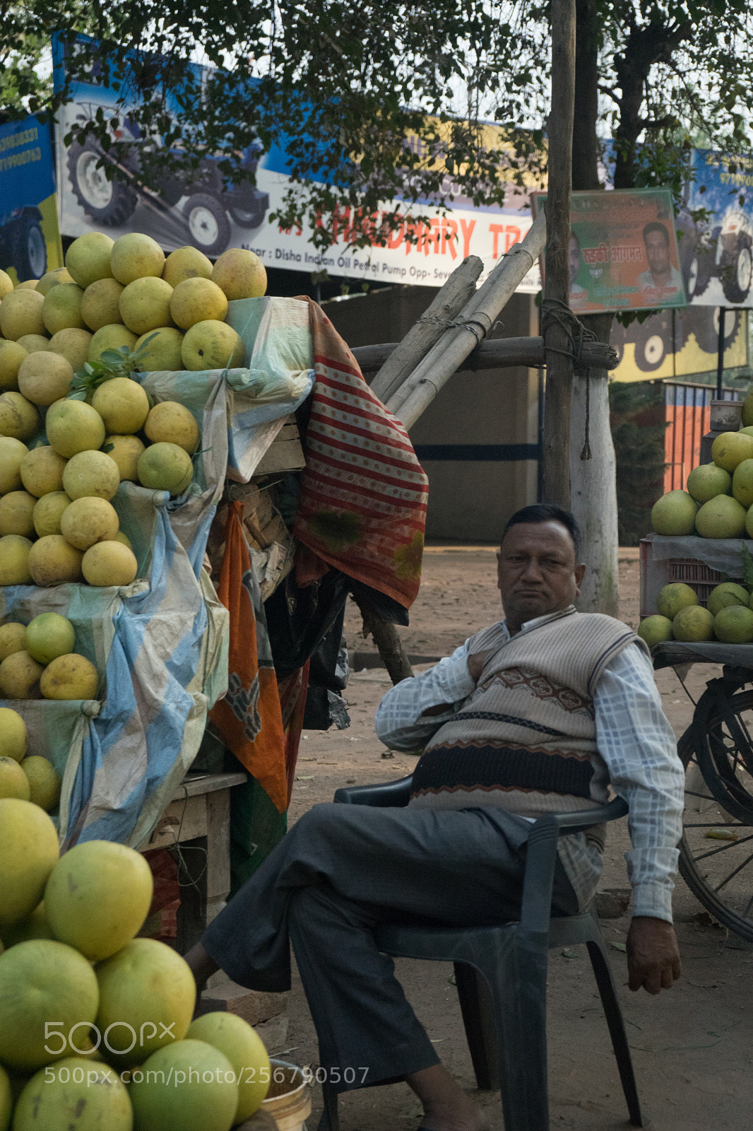 Sony a7 sample photo. Roadside photography