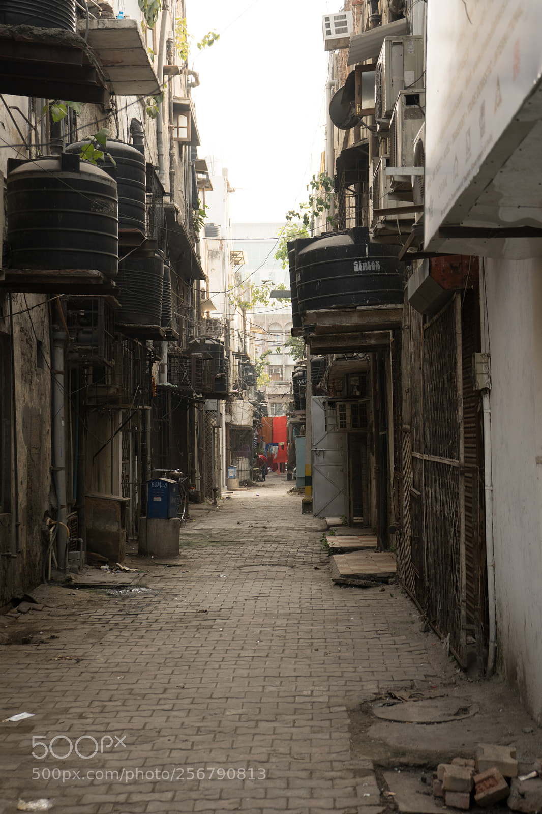 Sony a7 sample photo. Back alley photography