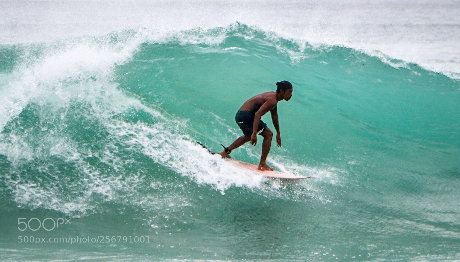 Canon EOS 80D sample photo. Skilled surfer photography