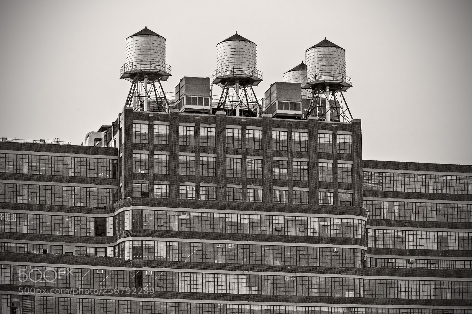 Canon EOS 5D Mark II sample photo. Nyc structures photography