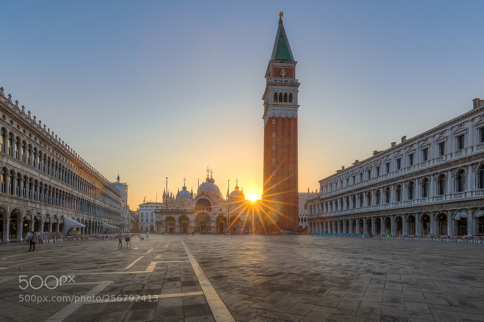 Canon EOS-1D X Mark II sample photo. Good morning venice photography