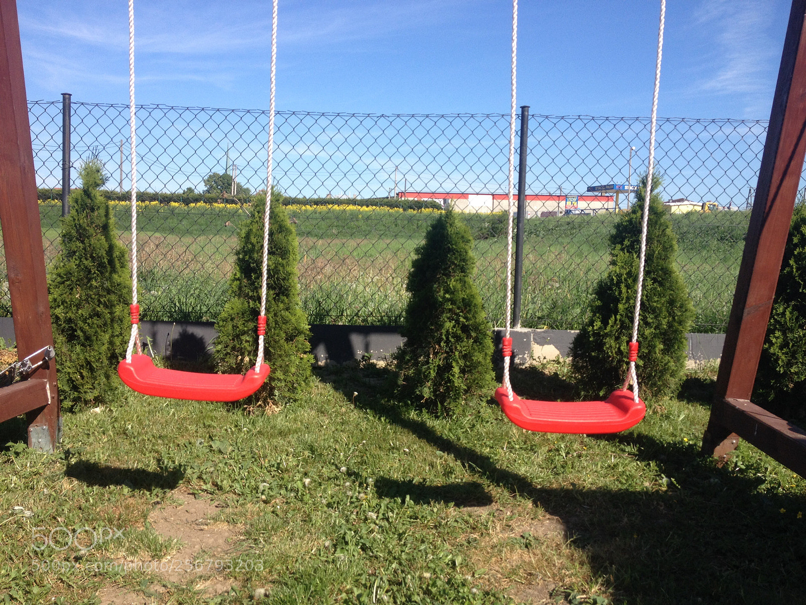 Apple iPhone 4S sample photo. Debica poland  photography