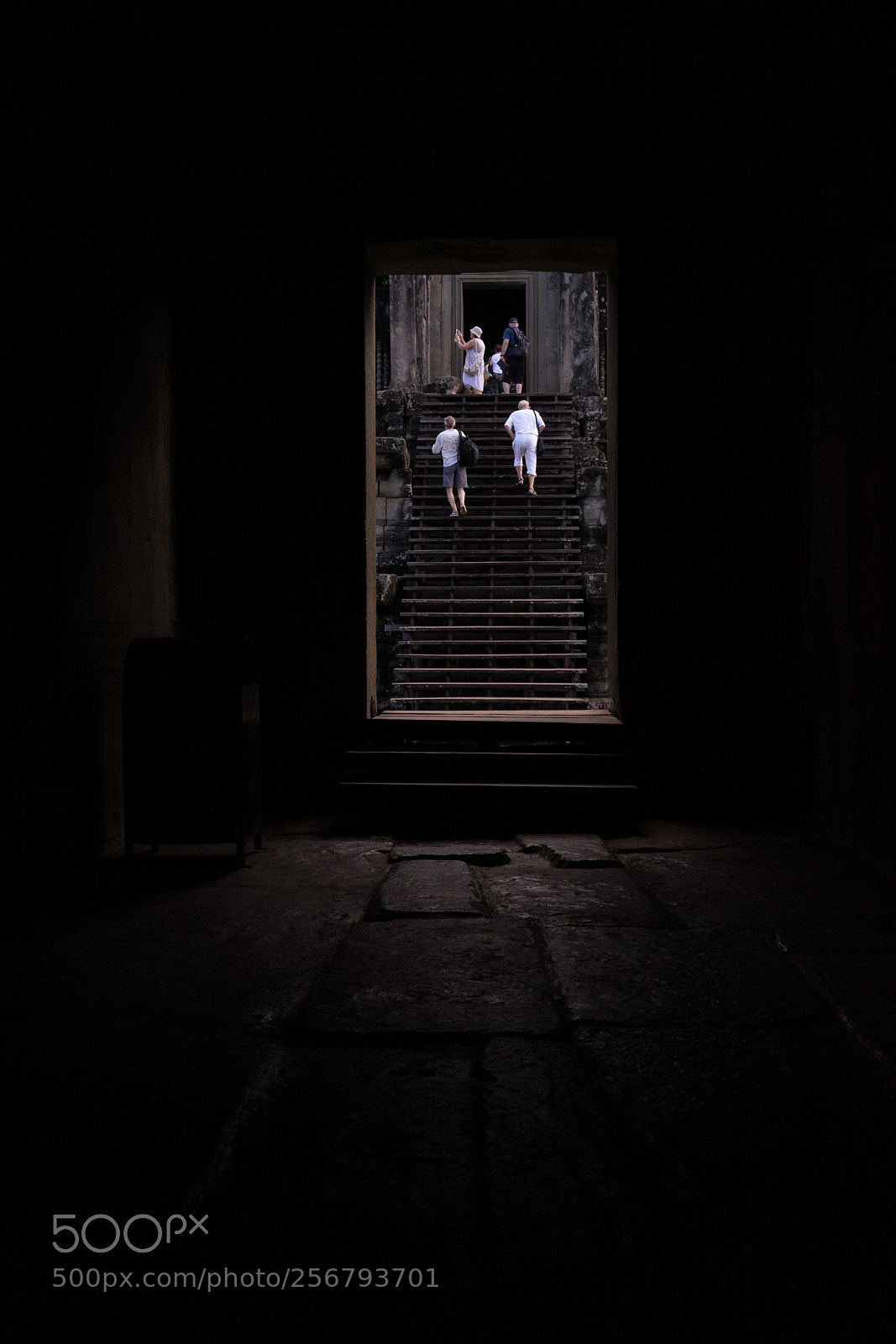 Sony a7 sample photo. Turists photography