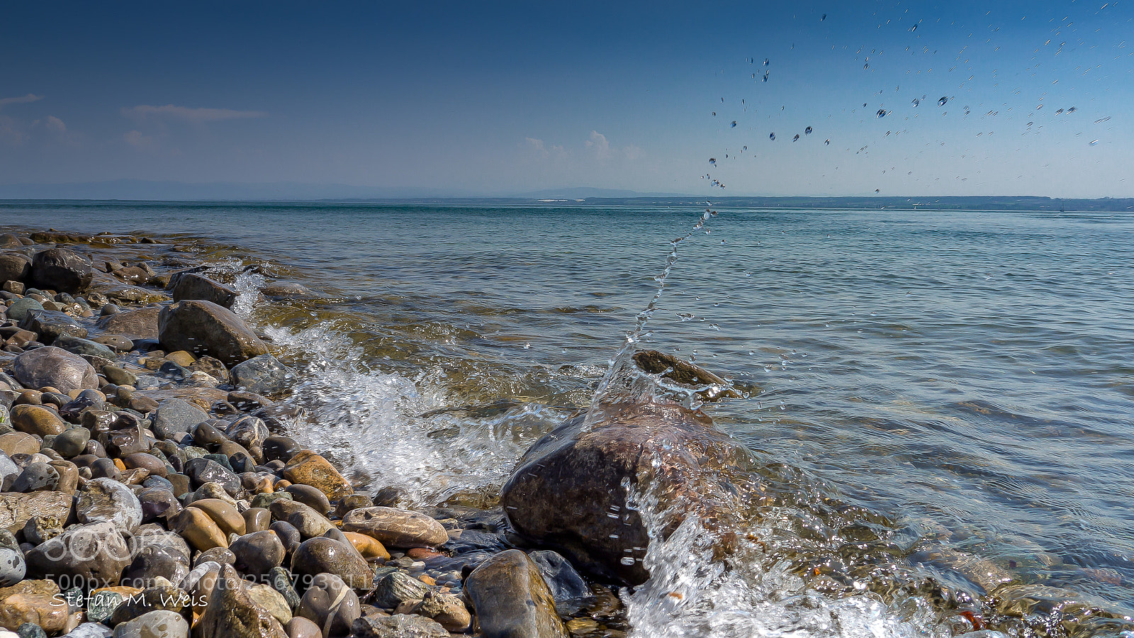 Olympus OM-D E-M10 II sample photo. Splash... photography