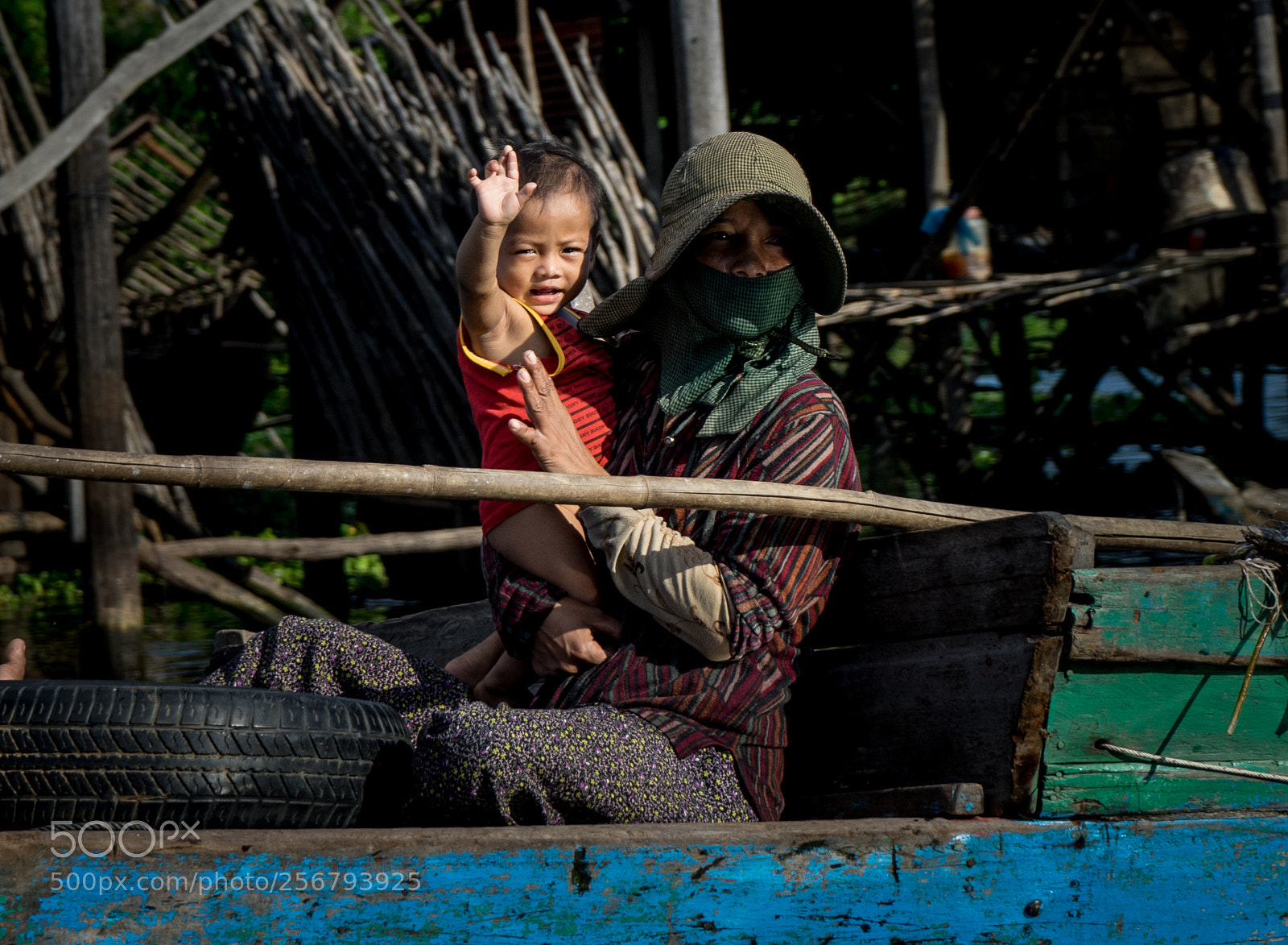 Sony a7 sample photo. A wave hello photography