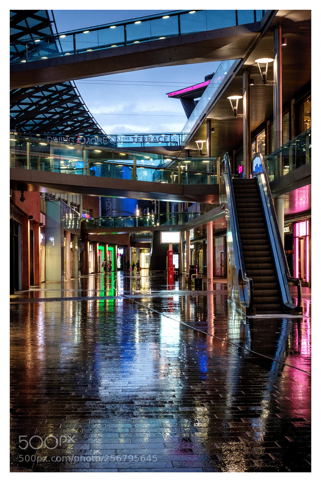 Fujifilm X-T2 sample photo. Liverpool one photography