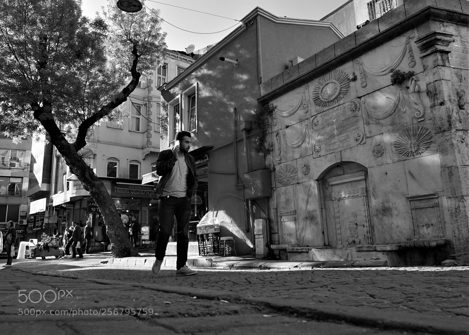 Sony a7 sample photo. Tarih photography