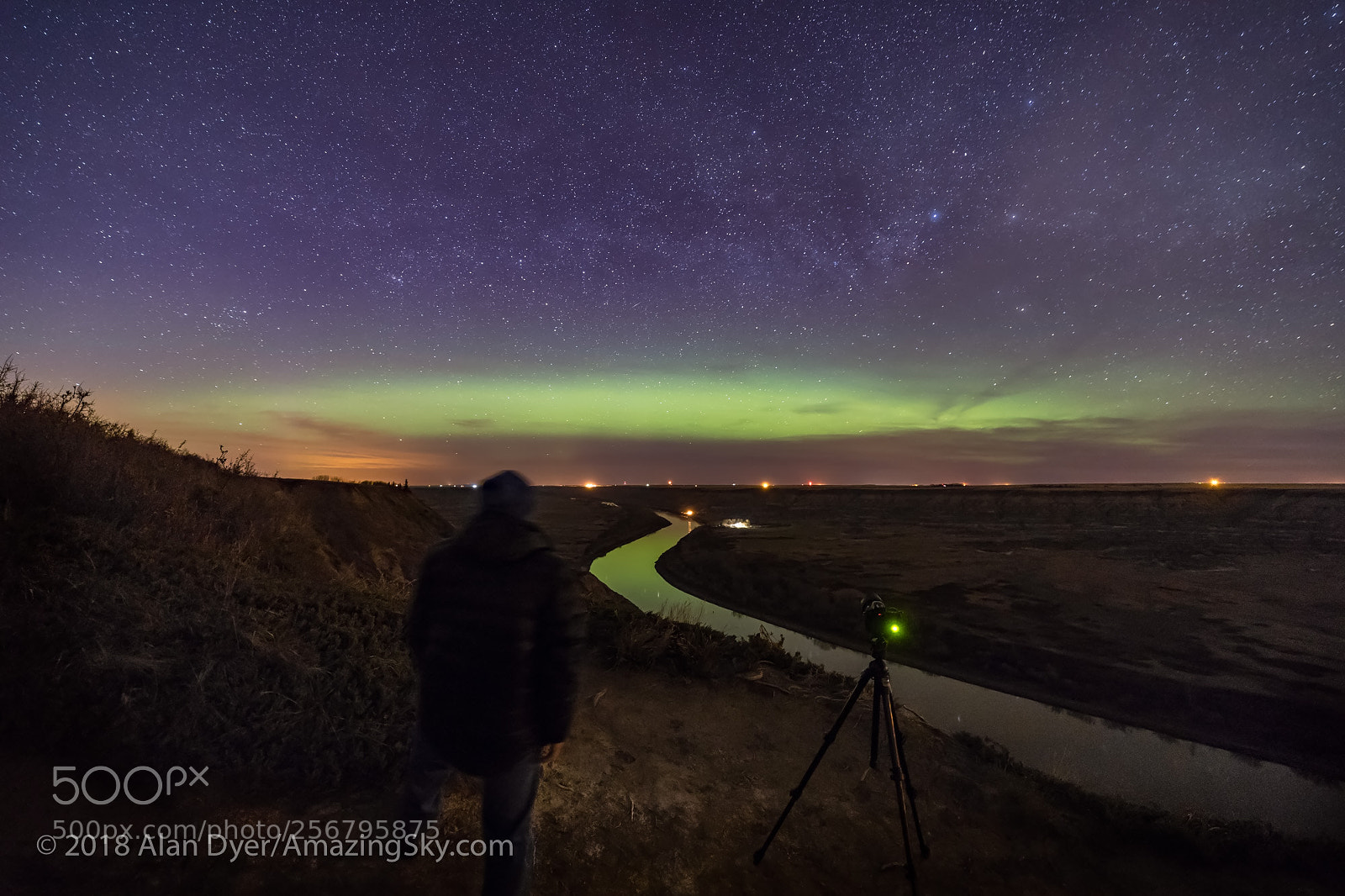 Canon EOS 6D Mark II sample photo. Photographing the aurora over photography
