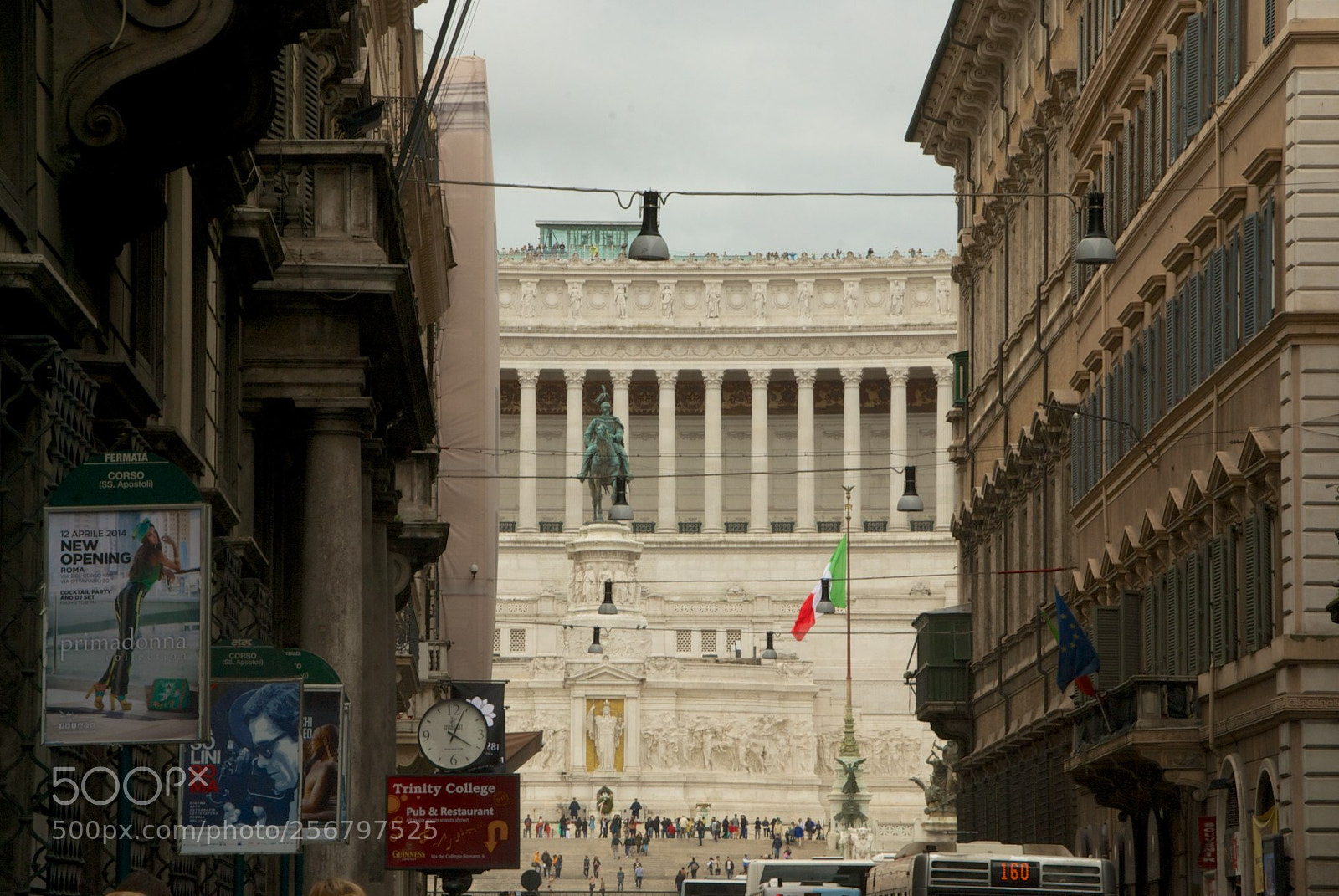 Nikon D60 sample photo. Vittoriano photography