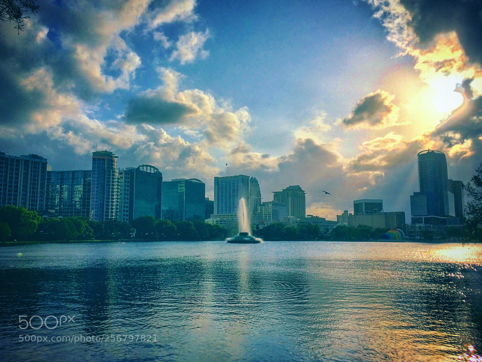 Apple iPhone 5s sample photo. Lake eola2 photography