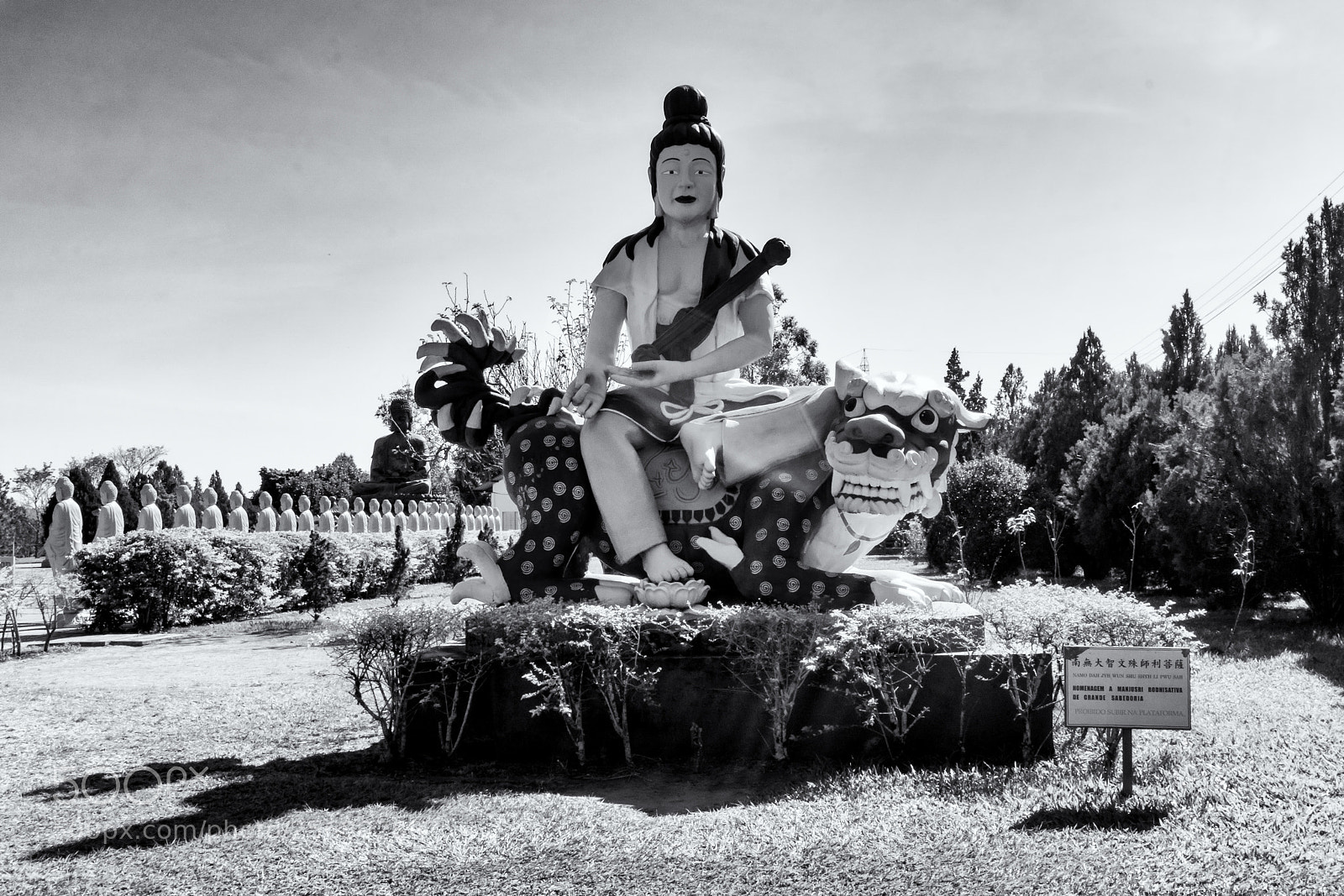 Sony a6300 sample photo. Budhist temple photography