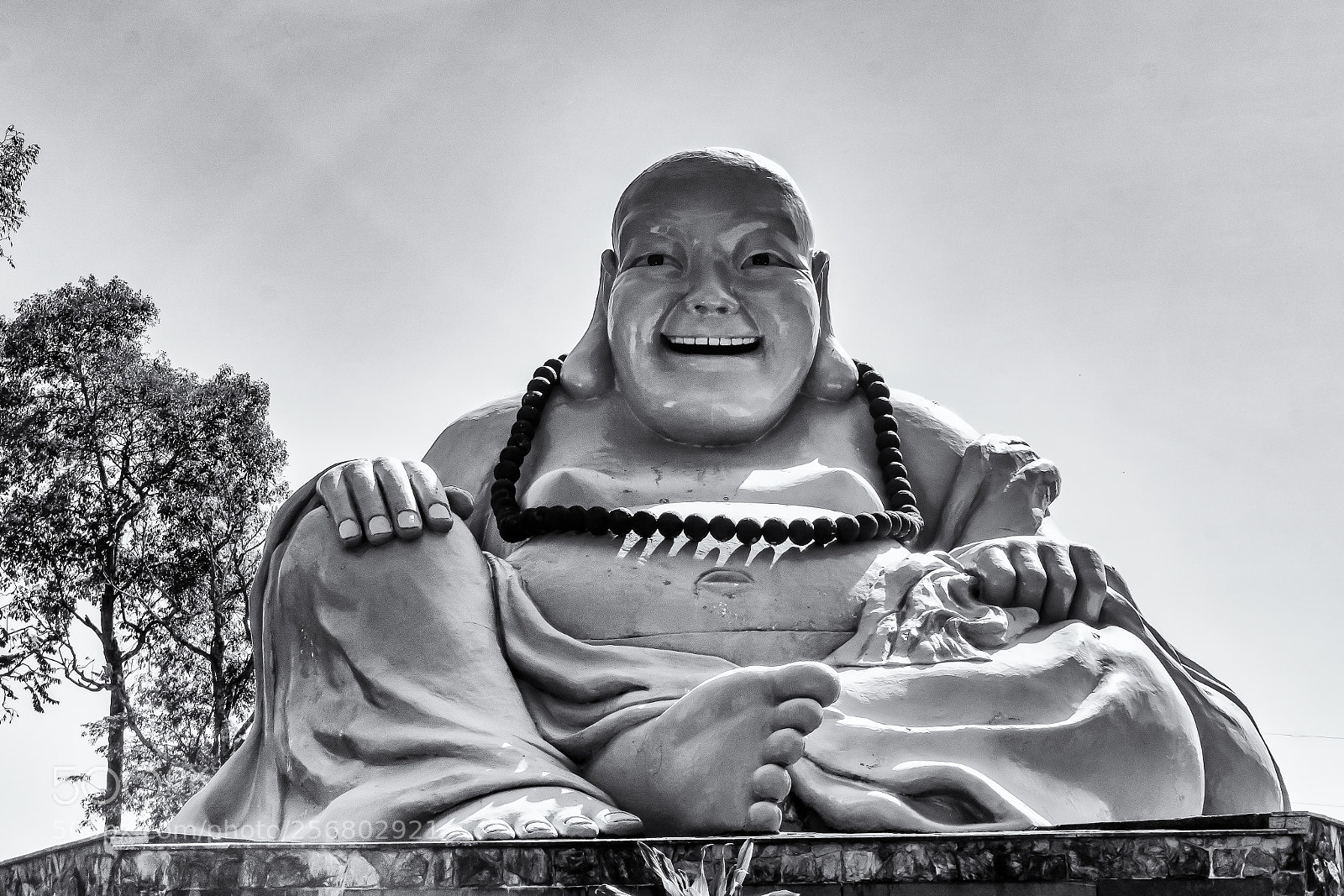 Sony a6300 sample photo. Budhist temple photography
