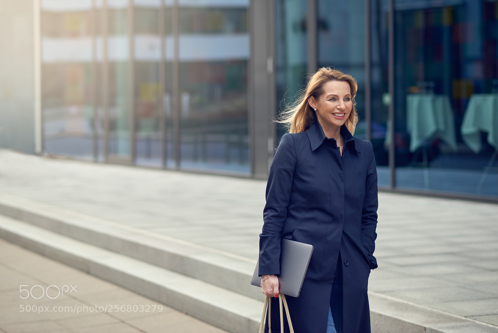 Nikon D800 sample photo. Attractive blond woman chatting photography