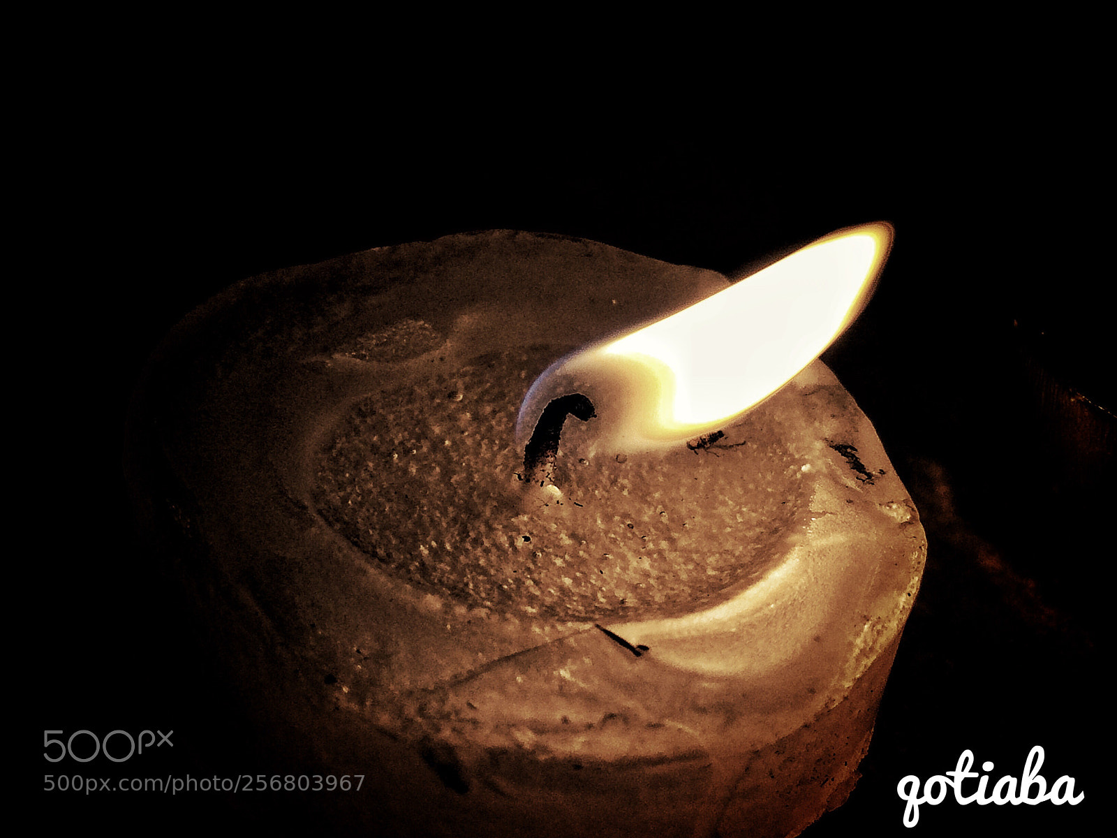 Apple iPhone 5s sample photo. A small candle photography