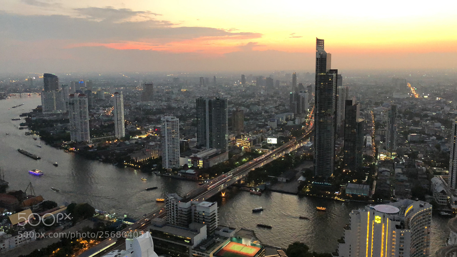 Apple iPhone X sample photo. Sunset from the sky photography