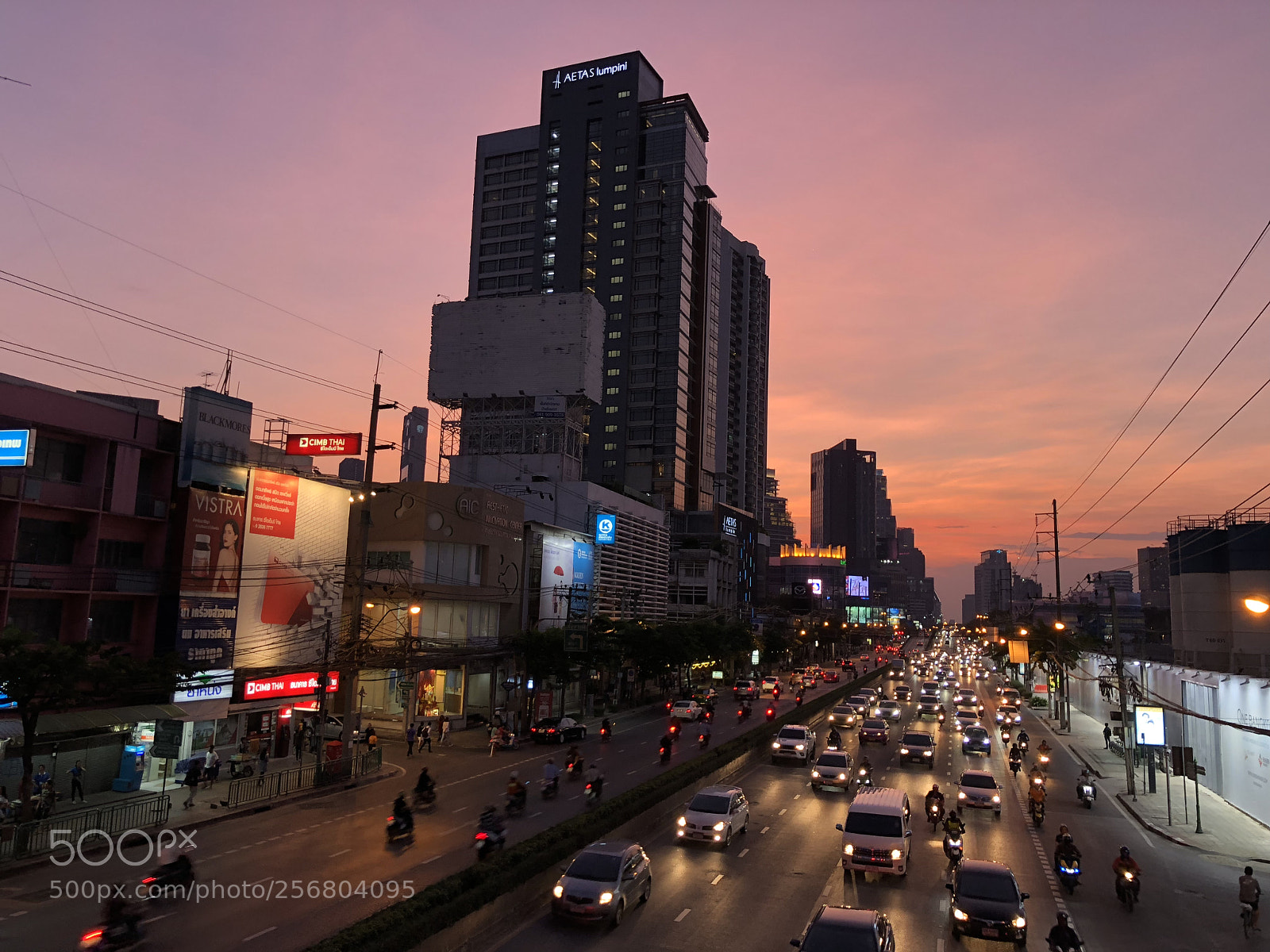 Apple iPhone X sample photo. Sunset in bangkok photography