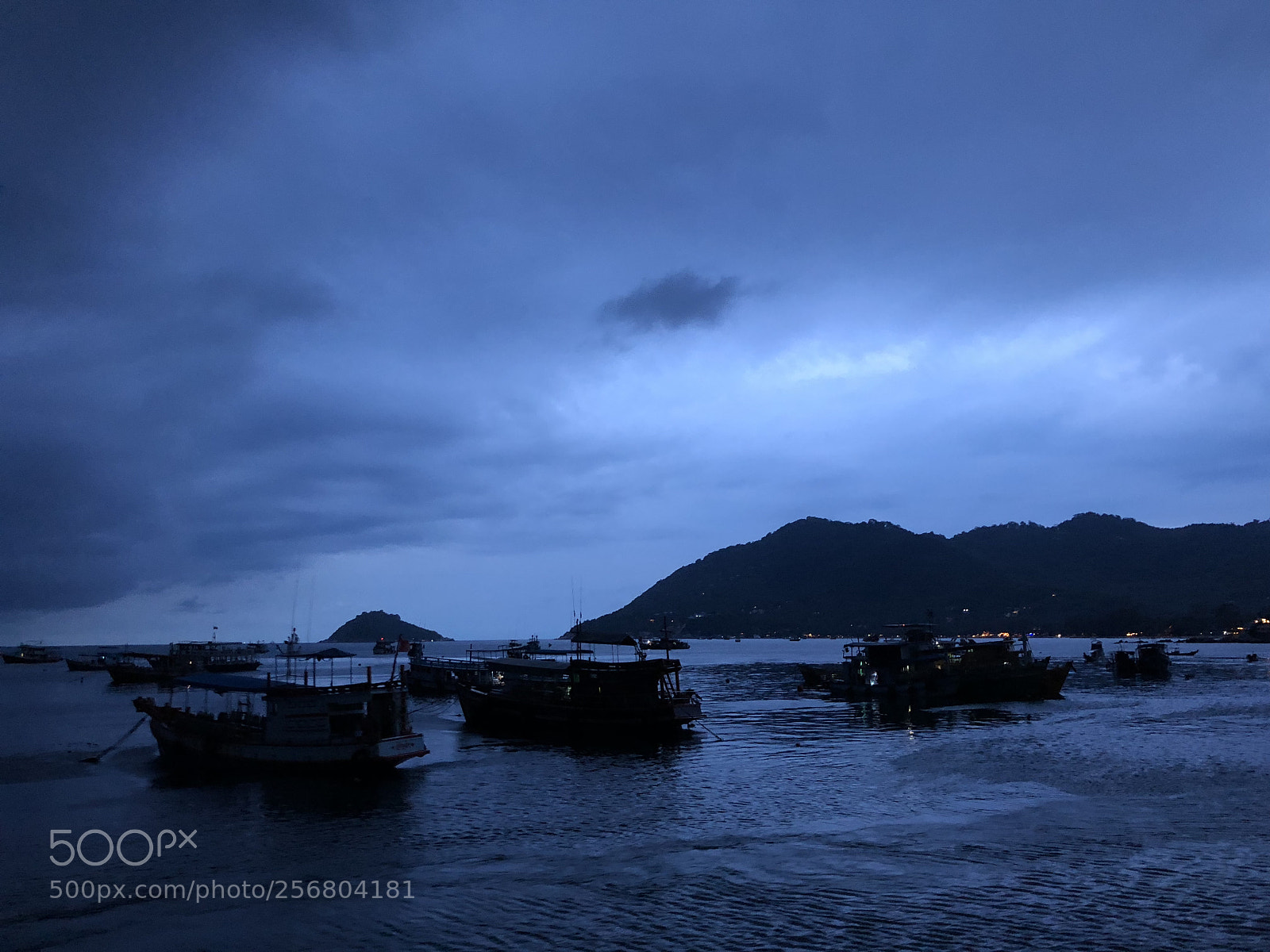 Apple iPhone X sample photo. Storm at night in photography