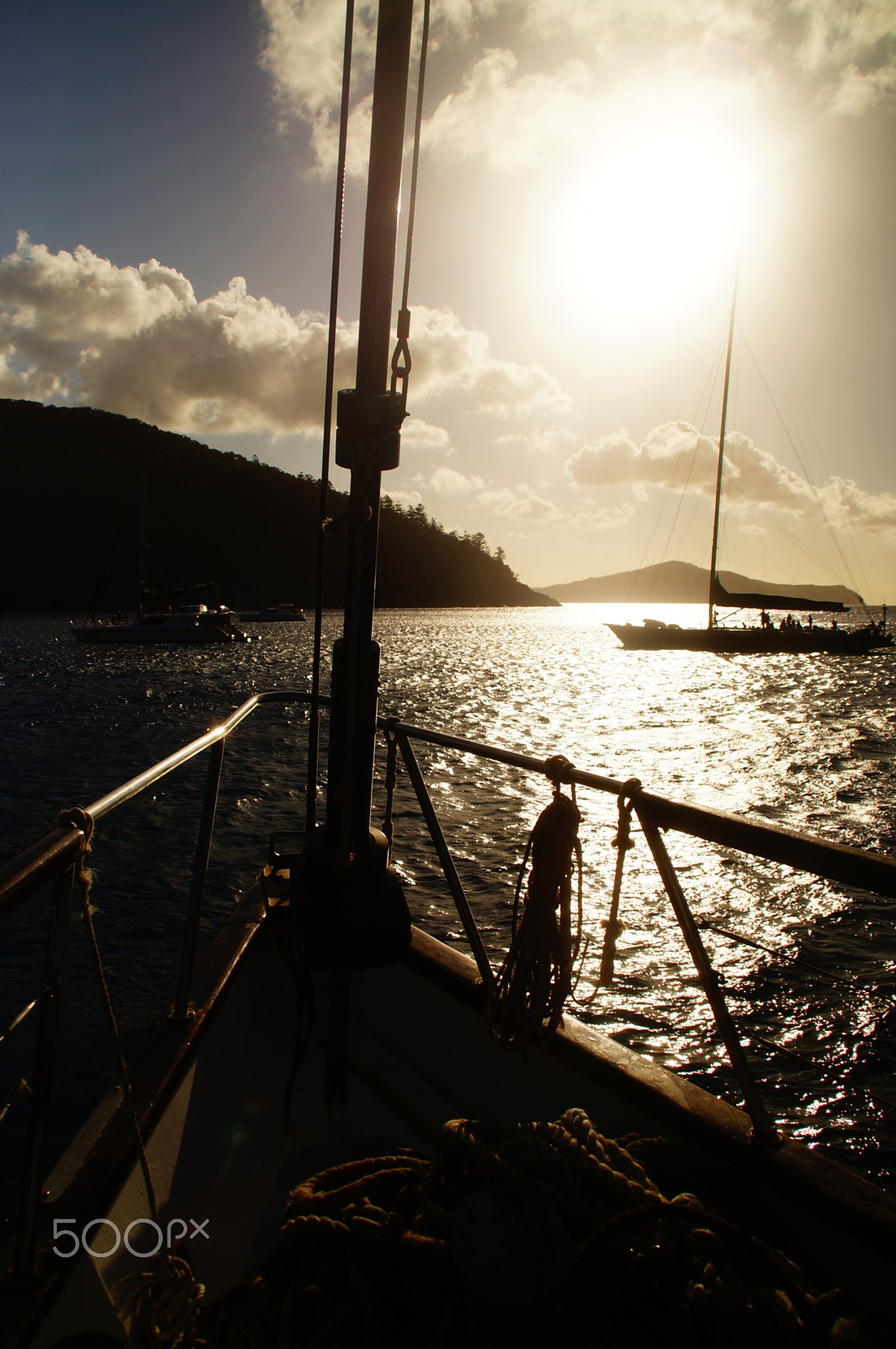 Sony DT 18-200mm F3.5-6.3 sample photo. Sailing into sunset photography