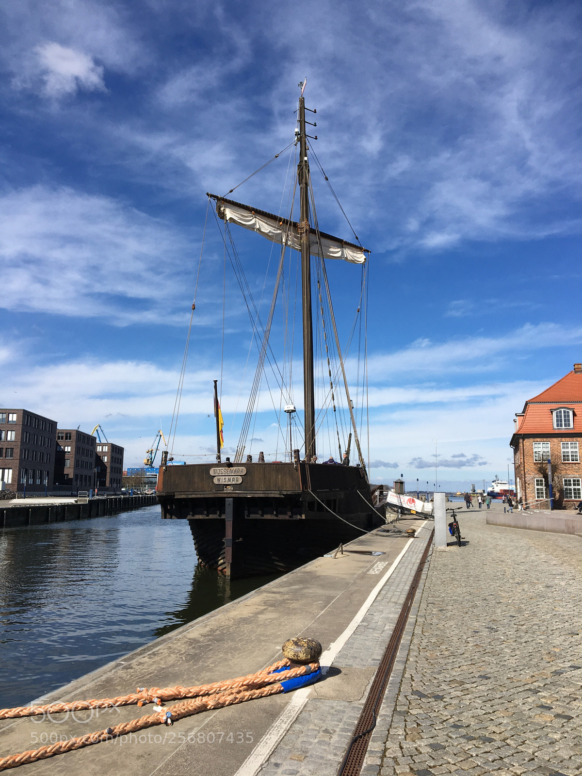 Apple iPhone 6s sample photo. Wismar hafen photography