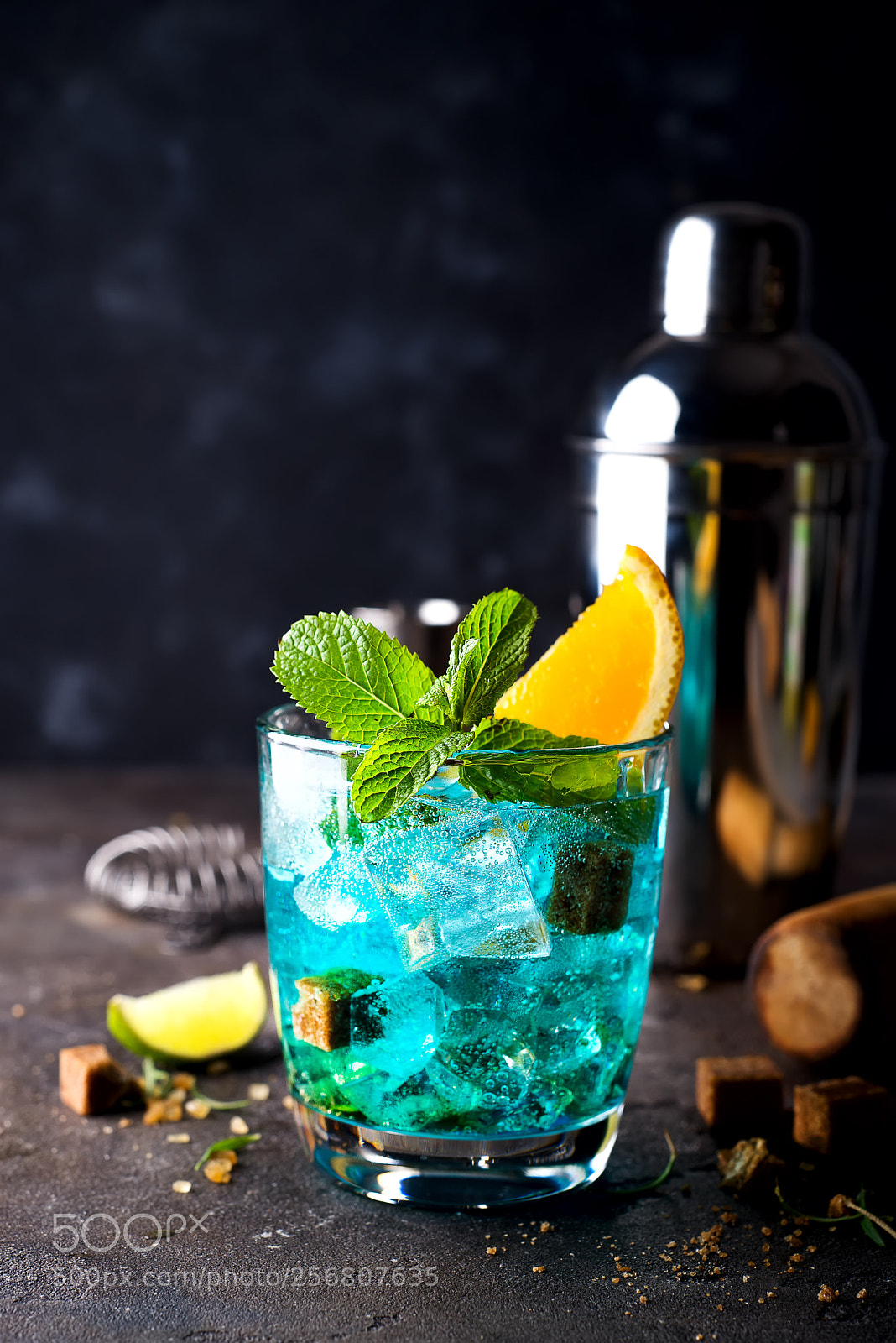 Nikon D610 sample photo. Blue hawaiian lagoon cocktail photography