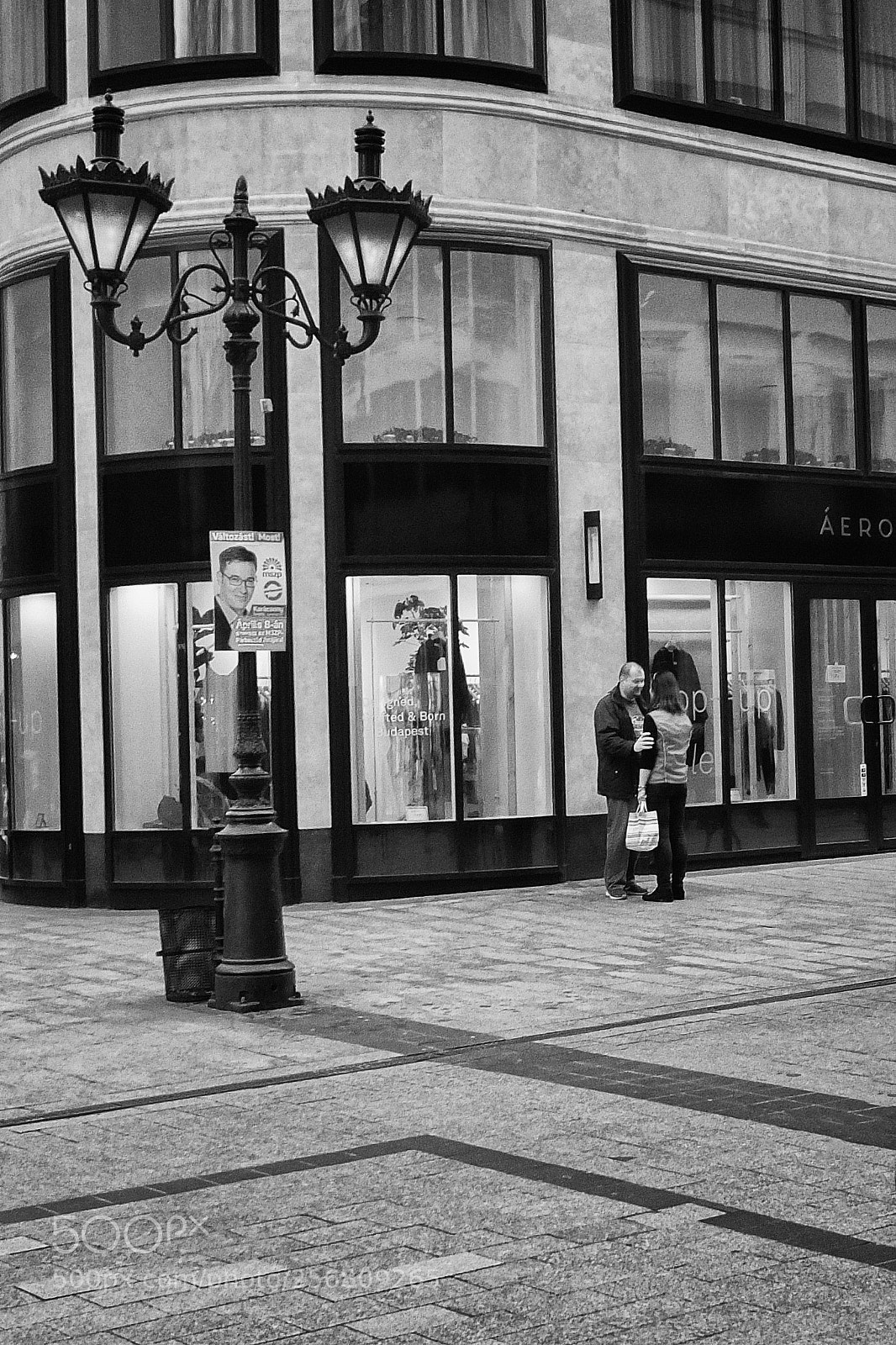 Fujifilm X10 sample photo. Avenue photography