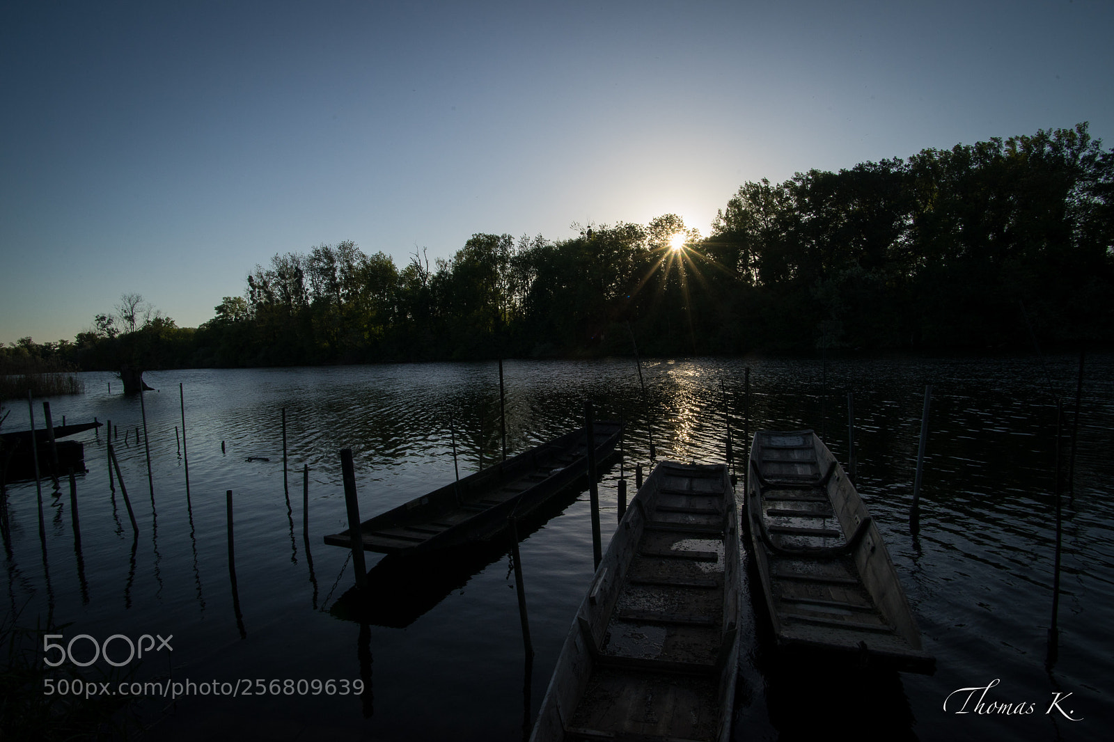 Sony a7 sample photo. Sunset to end an photography