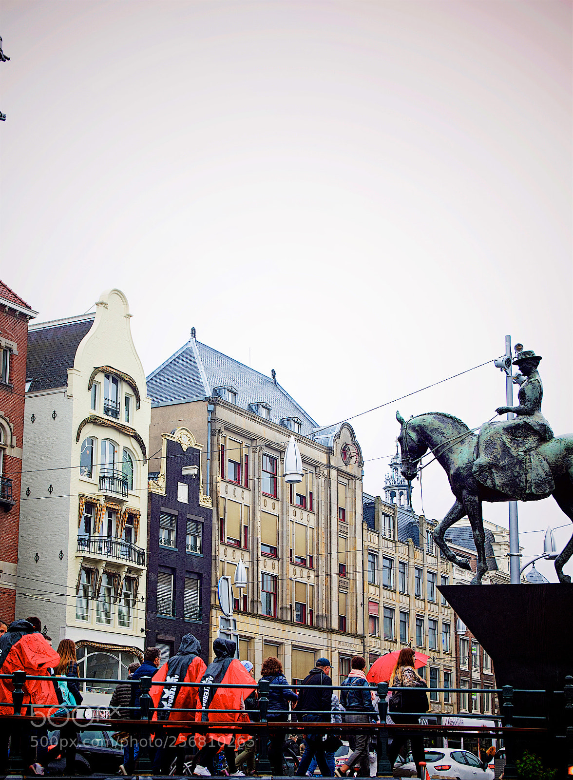 Nikon D5200 sample photo. I am watching photography